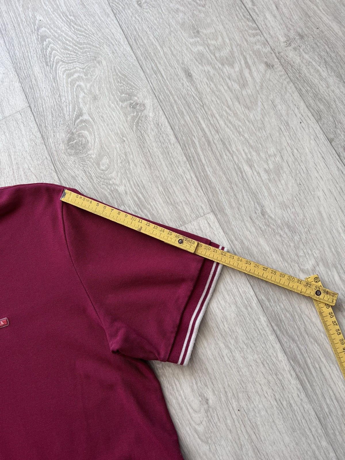 Prada Prada Polo Red Tab T Shirt Size US L / EU 52-54 / 3 - 12 Thumbnail