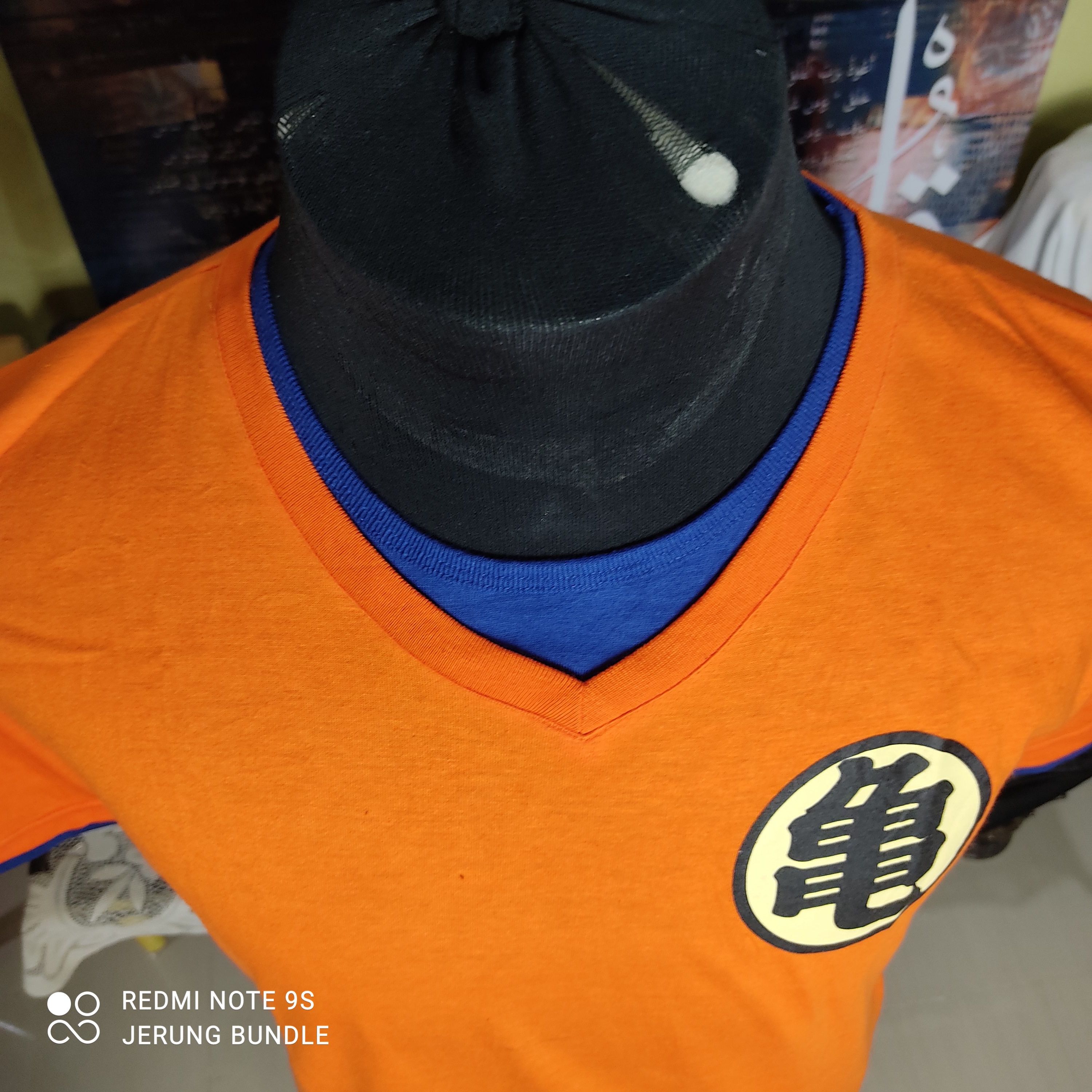 Anime ORIGINAL DRAGON BALL Z GOKU SUPER SAIYAN T-SHIRT Size US L / EU 52-54 / 3 - 9 Thumbnail