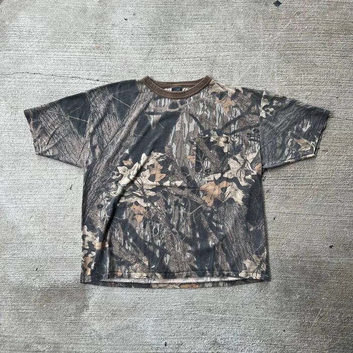 Vintage Vintage Realtree Camo blank t shirt | Grailed