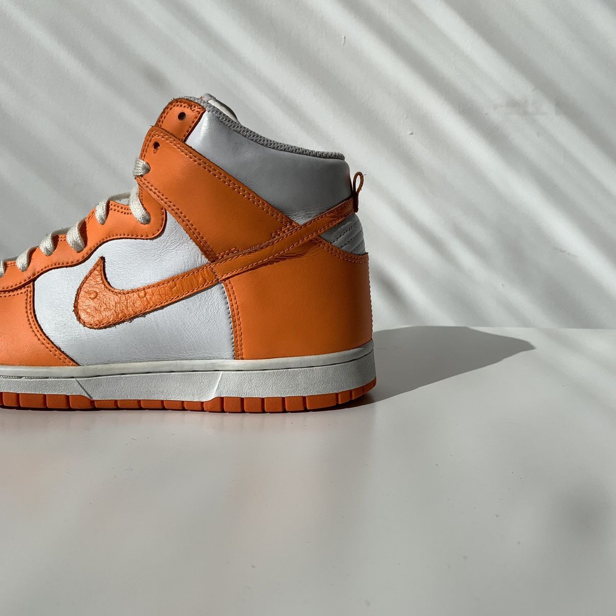 Nike 2010 Nike Dunk High Ostrich Pack Mandarin Orange Size US 8.5 / EU 41-42 - 11 Thumbnail