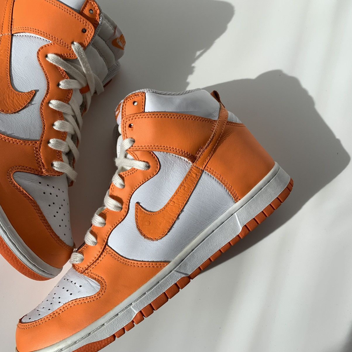 Nike 2010 Nike Dunk High Ostrich Pack Mandarin Orange Size US 8.5 / EU 41-42 - 12 Thumbnail
