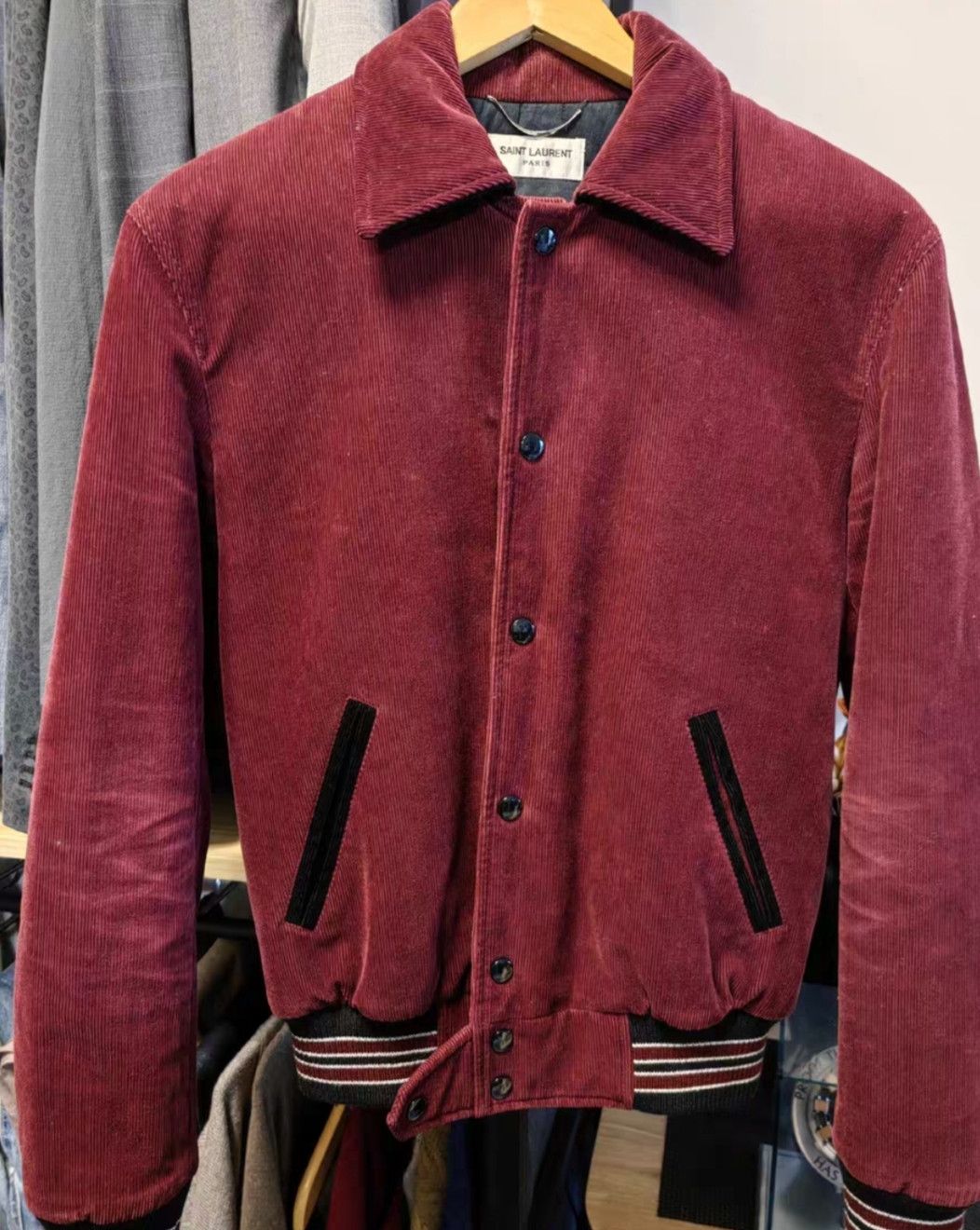 Yves Saint Laurent Saint Laurent Red Corduroy Jacket Size 44 Size US S / EU 44-46 / 1 - 1 Thumbnail
