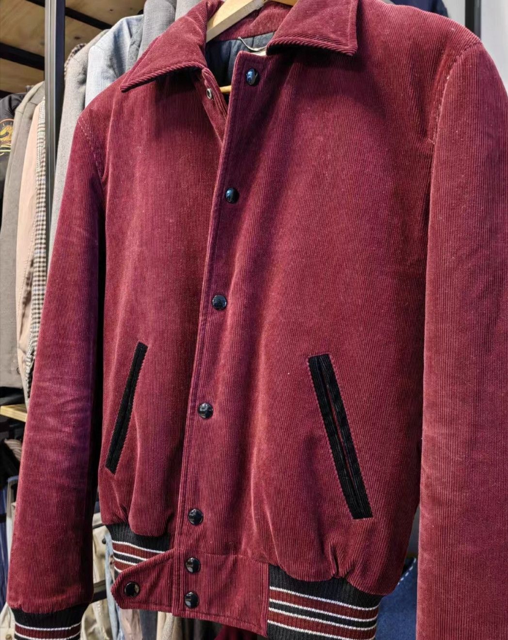 Yves Saint Laurent Saint Laurent Red Corduroy Jacket Size 44 Size US S / EU 44-46 / 1 - 8 Thumbnail