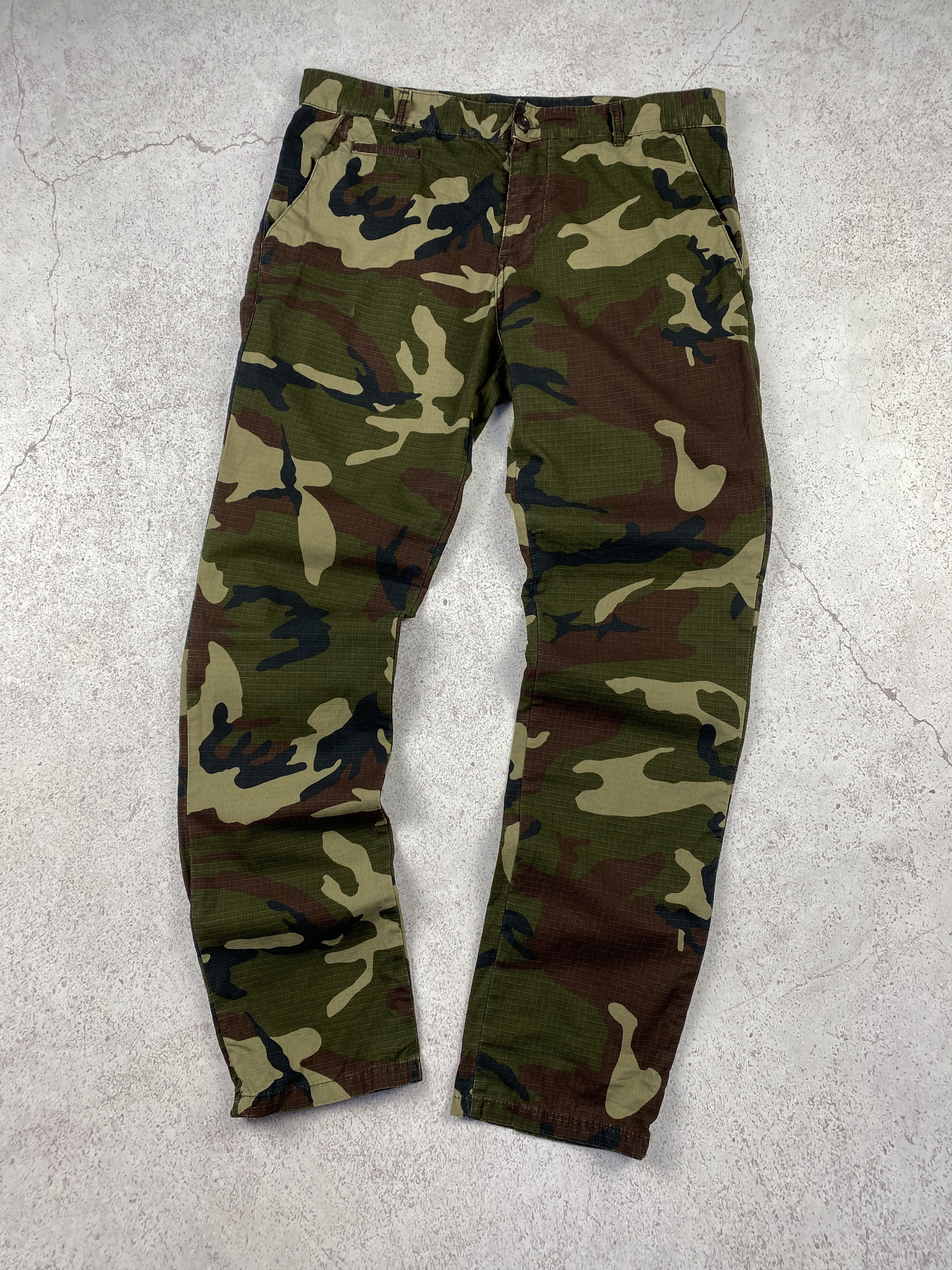 Vintage Vintage Carhartt Camo Cane Pants | Grailed