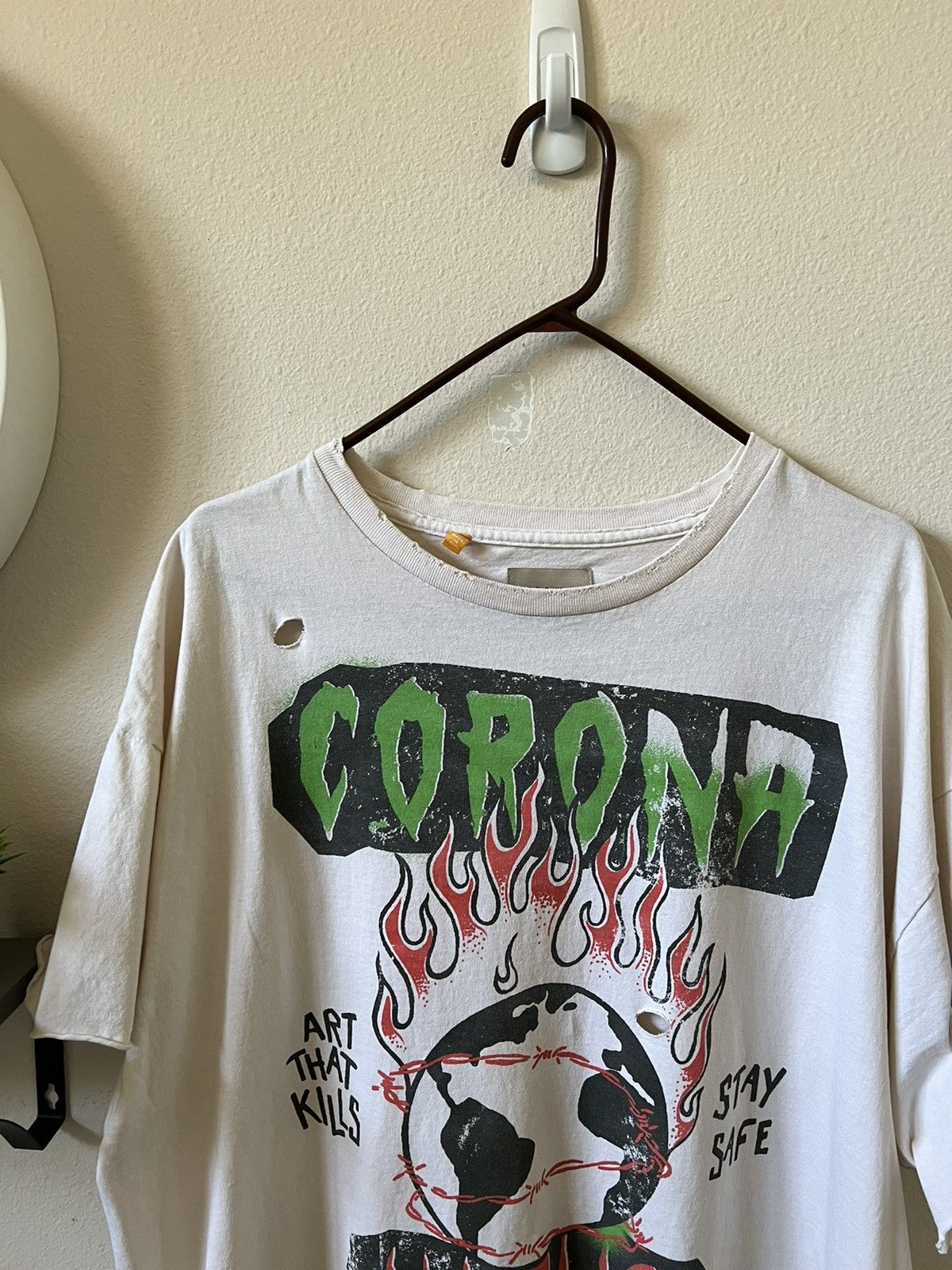 Gallery Dept. Gallery Dept Coronavirus World Tour T-shirt Size US XL / EU 56 / 4 - 4 Thumbnail