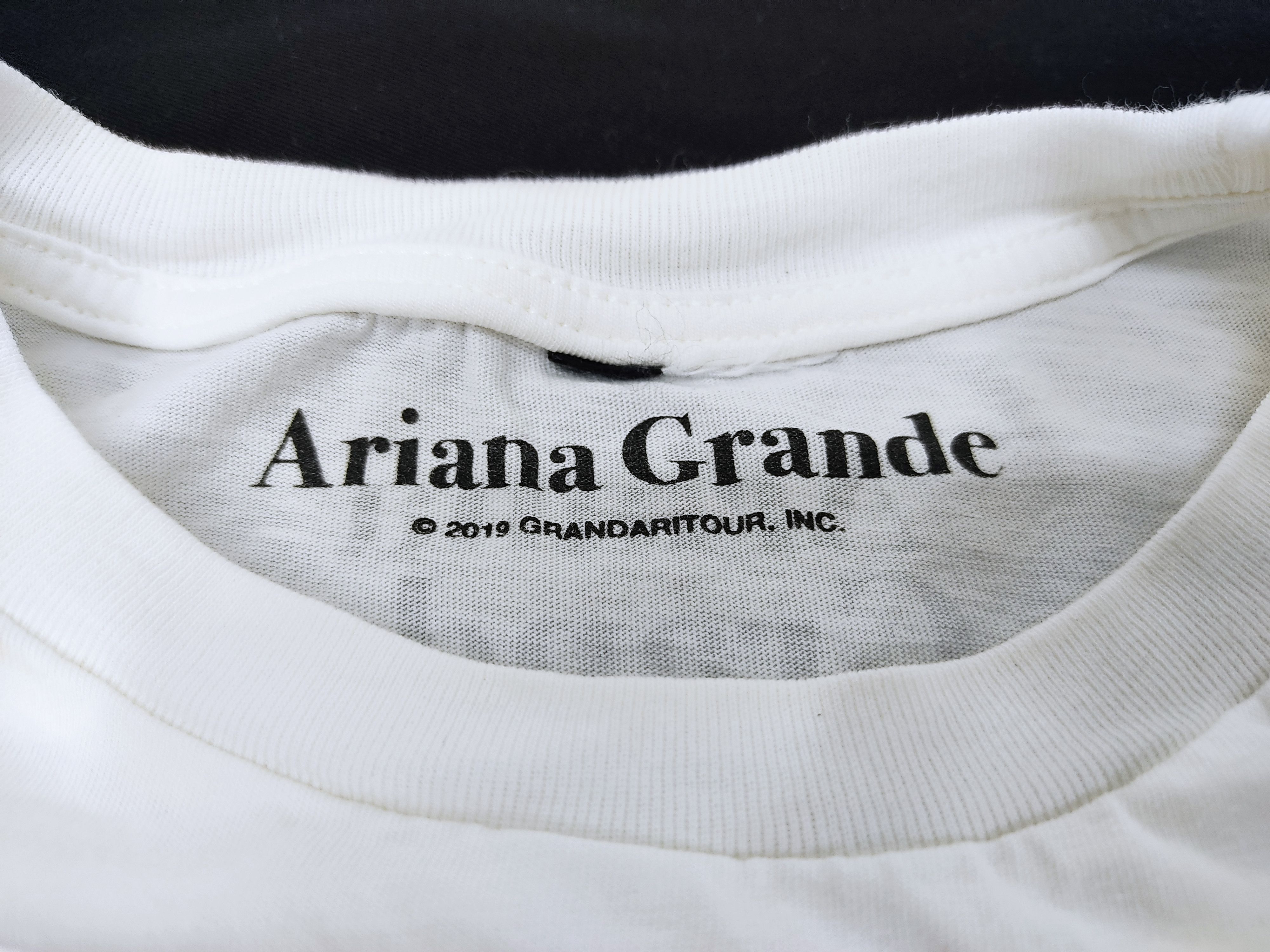 Band Tees Ariana Grande American Singer 2019 Grand tour Tee Size S / US 4 / IT 40 - 3 Thumbnail
