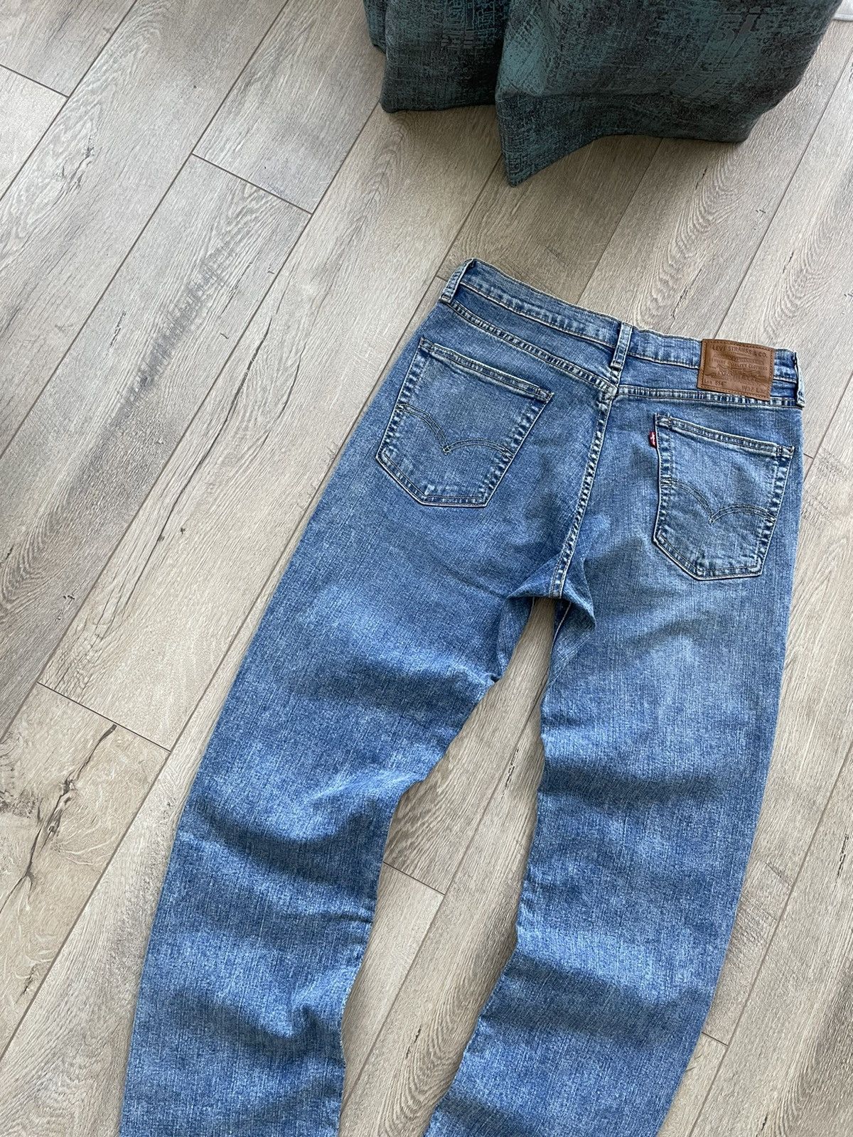 Levi's × Vintage Vintage Levi’s 514 Blue Stonewashed Denim Jeans Size 32 Size US 32 / EU 48 - 12 Thumbnail