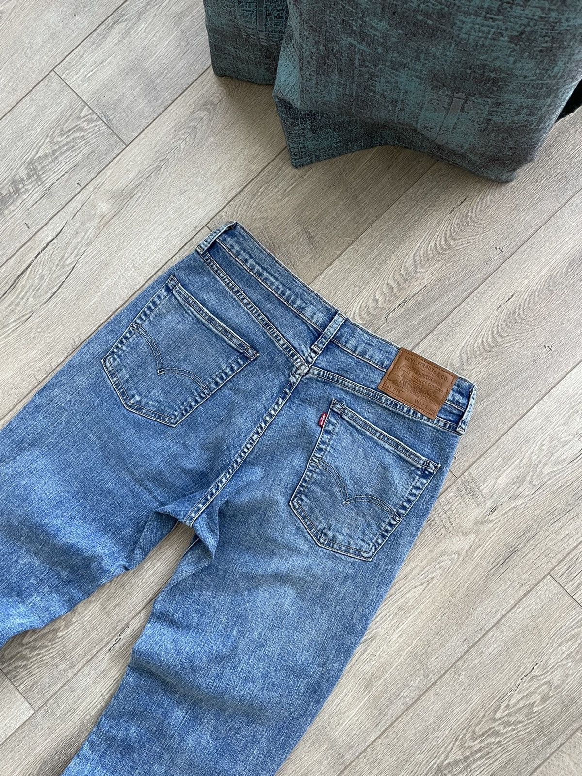 Levi's × Vintage Vintage Levi’s 514 Blue Stonewashed Denim Jeans Size 32 Size US 32 / EU 48 - 13 Thumbnail