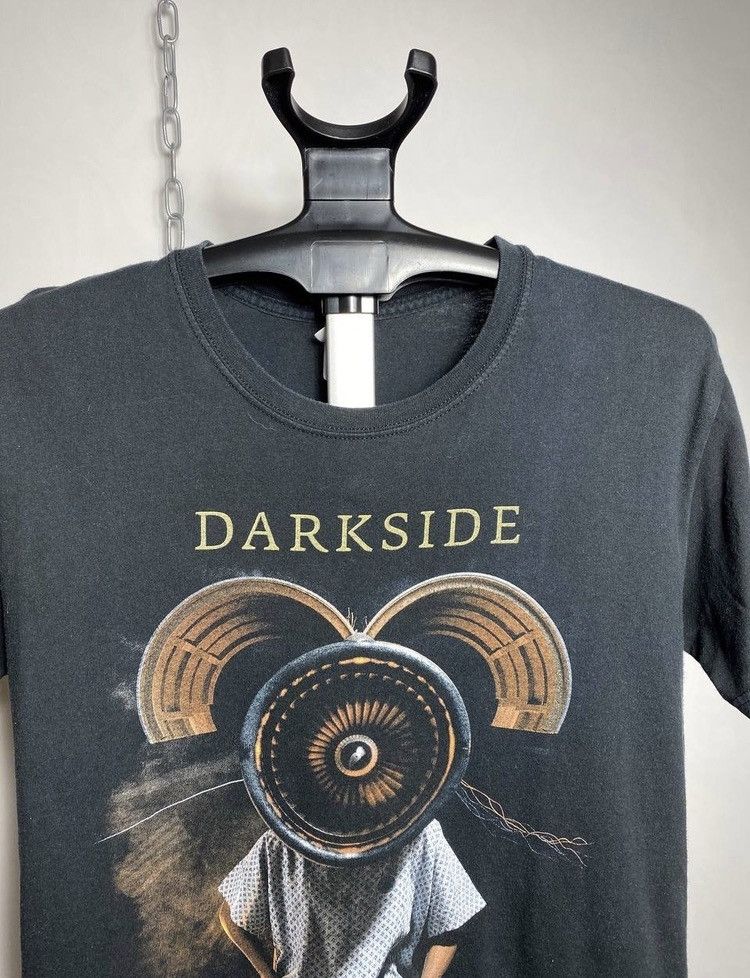 Band Tees Vintage The Dark Side of the Moon by Pink Floyd t-shirt Size US M / EU 48-50 / 2 - 2 Thumbnail
