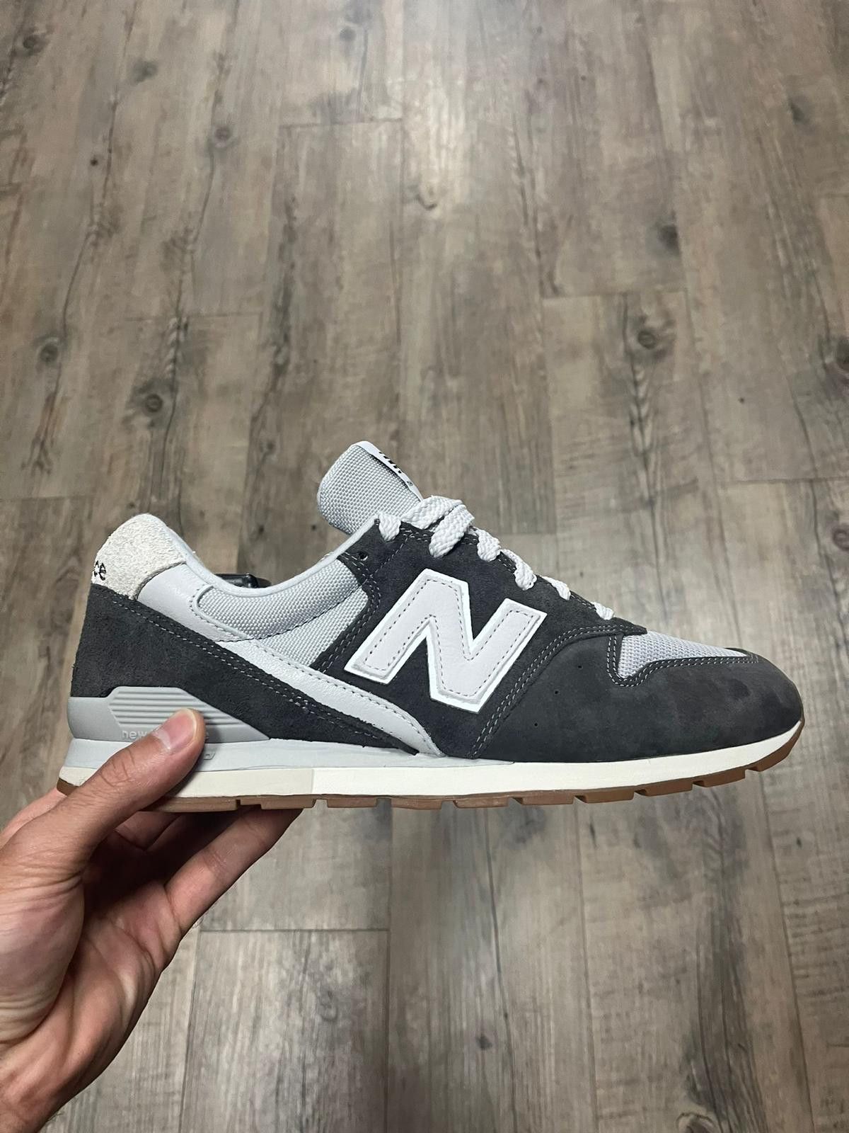 image of New Balance 996 Trainer In Grey / Multi Shoes, Men's (Size 12)