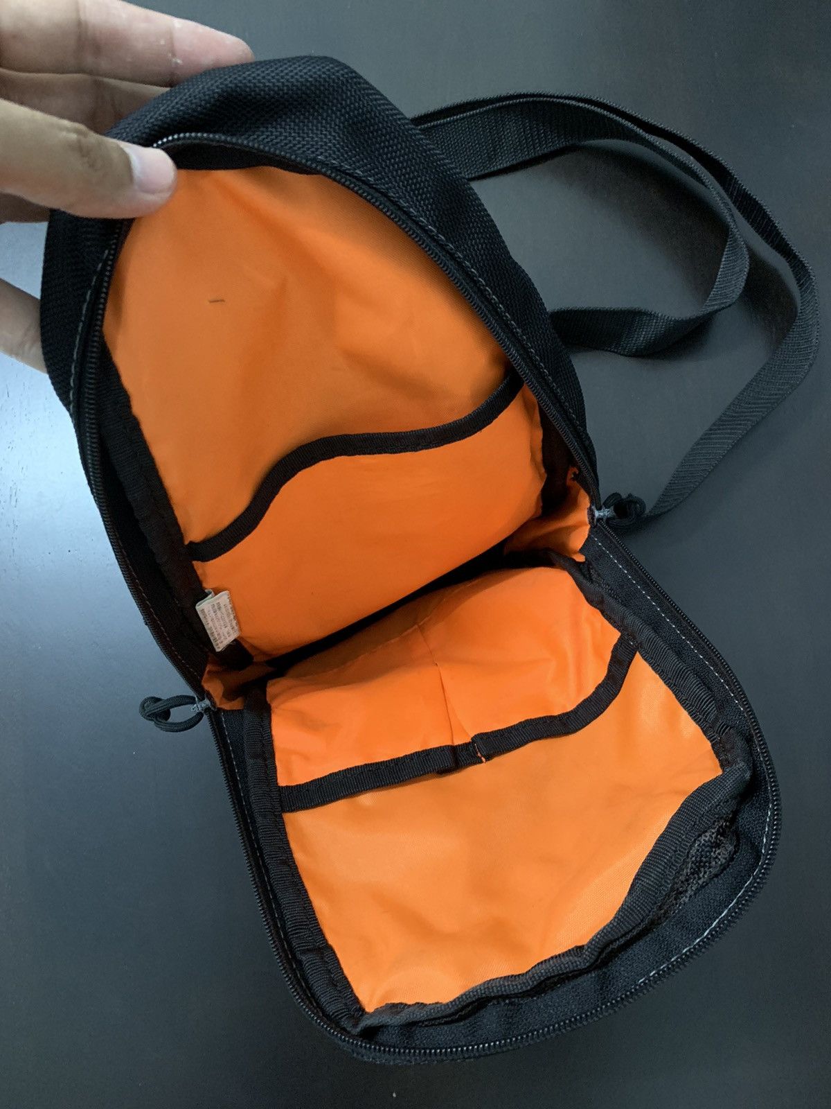 Alpha Industries Vintage Avirex Crossbody Sling Bag Size ONE SIZE - 6 Thumbnail