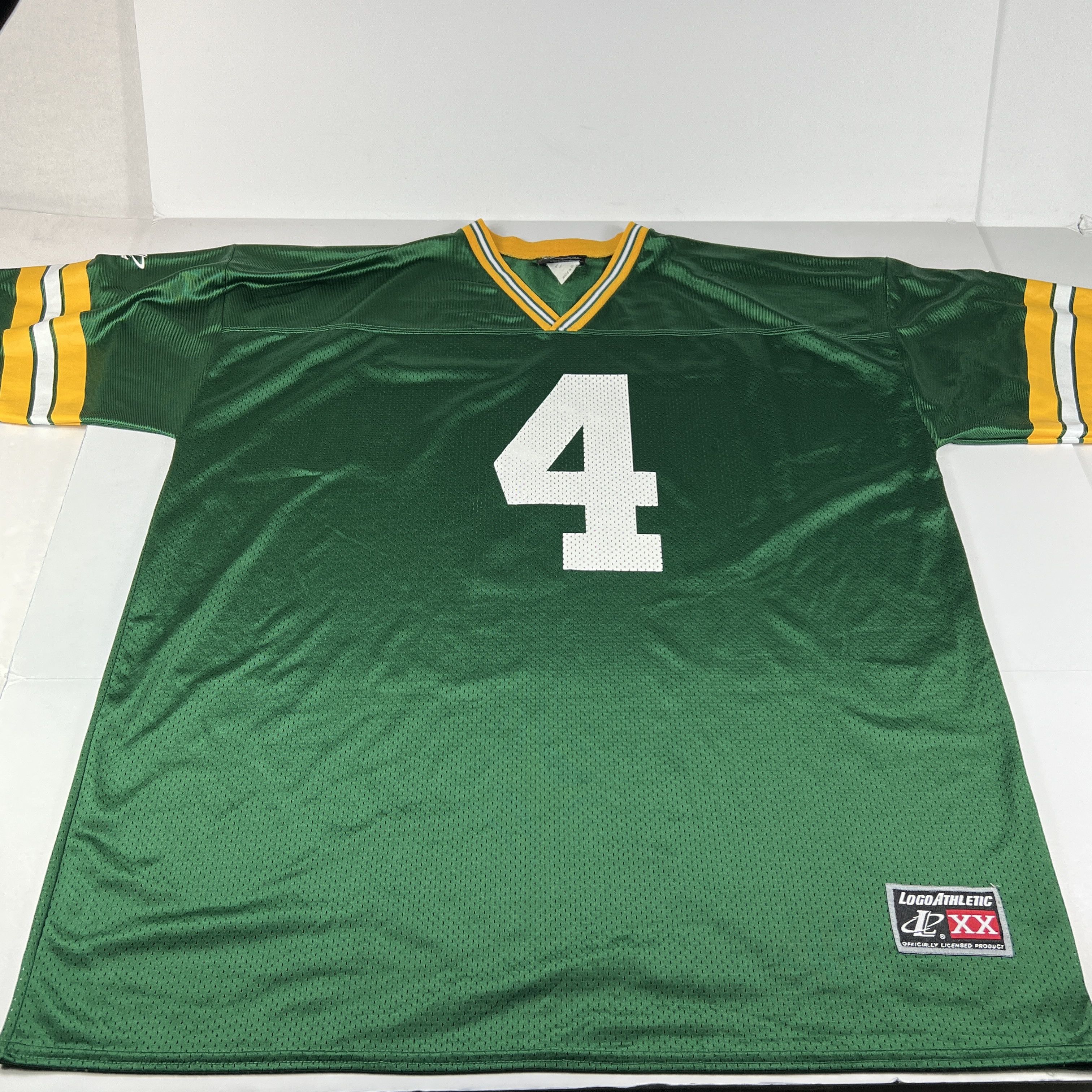 Buy the Mens Green Green Bay Packers Brett Favre #4 Pullover Jersey Size  Large