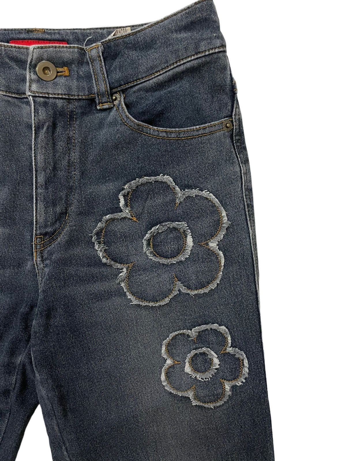Japanese Brand Vintage Passione Flared / Bootcut Embroidered Flower Design Size 26" / US 2 / IT 38 - 5 Thumbnail