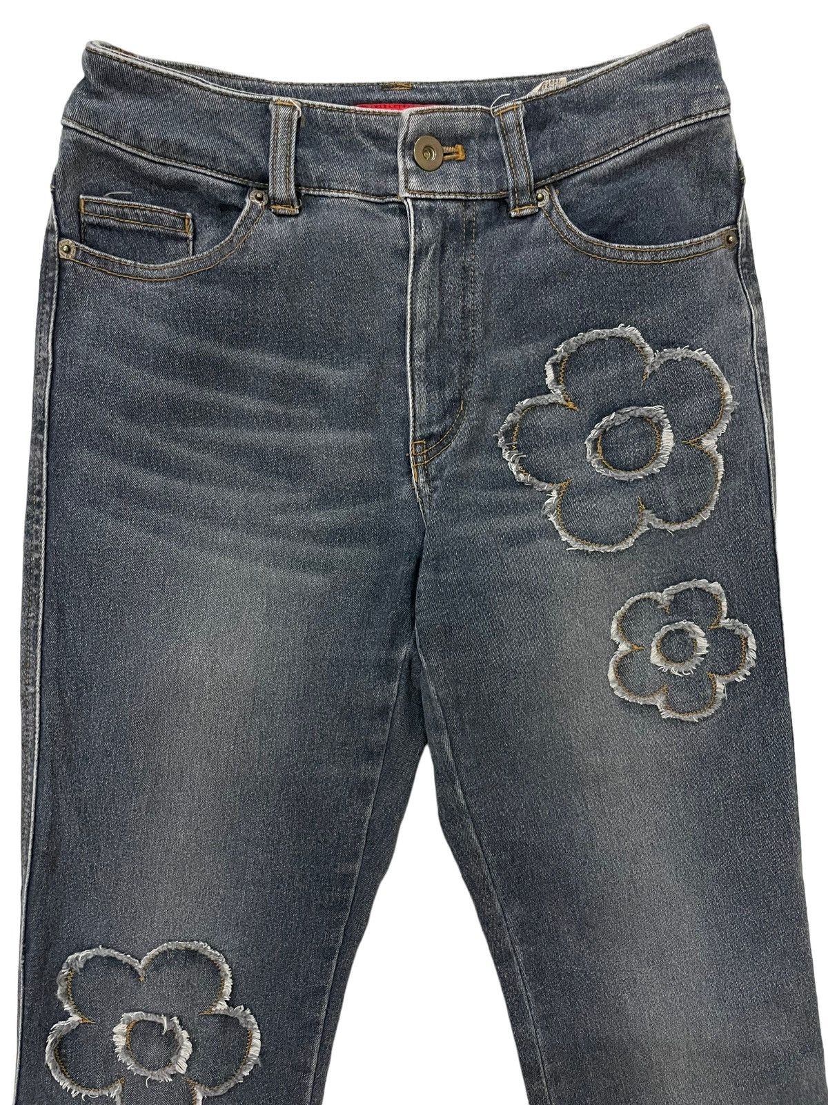 Japanese Brand Vintage Passione Flared / Bootcut Embroidered Flower Design Size 26" / US 2 / IT 38 - 3 Thumbnail