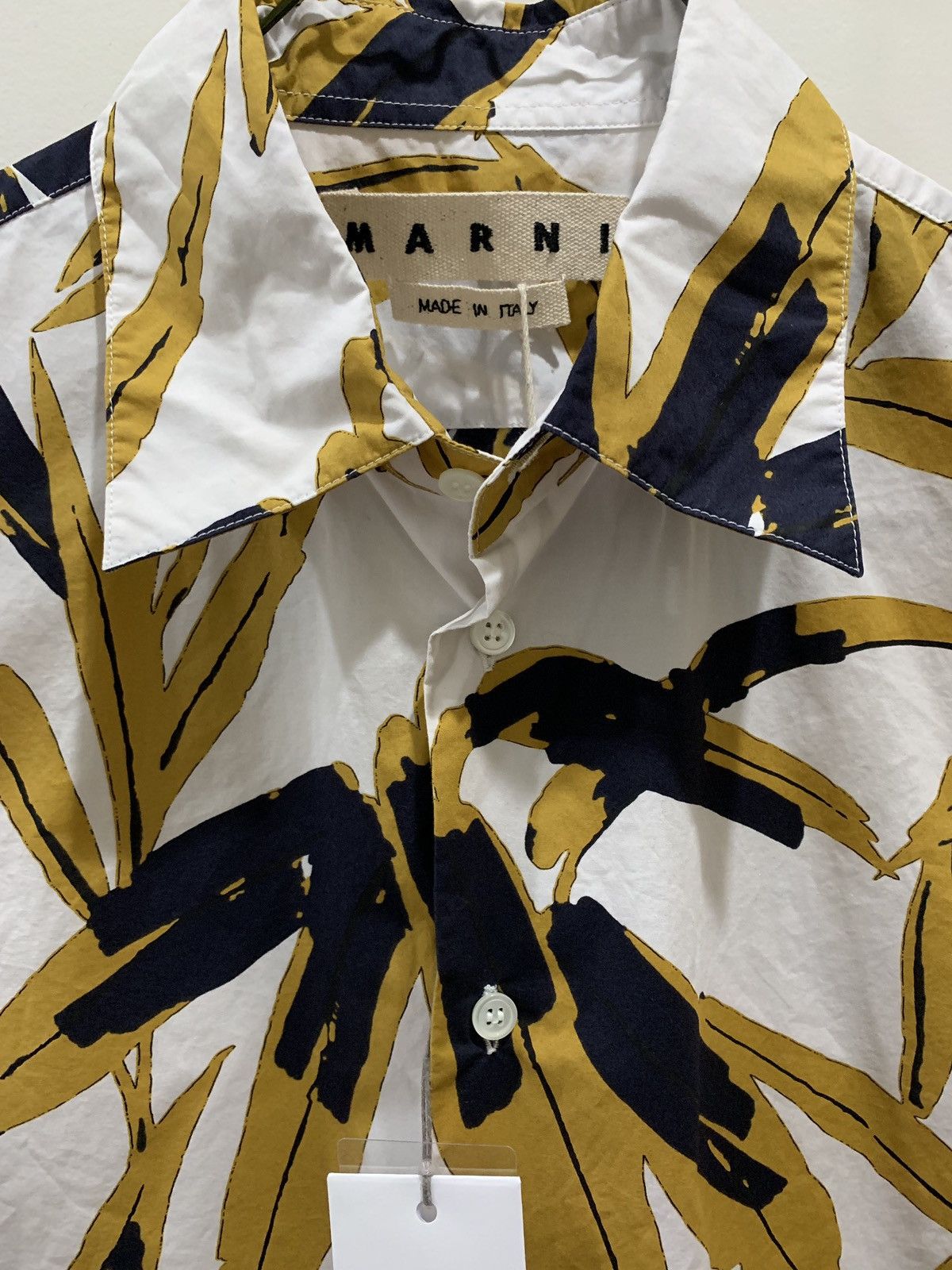Marni NEW short-sleeved shirt, IT48, made in Italy Size US M / EU 48-50 / 2 - 2 Thumbnail