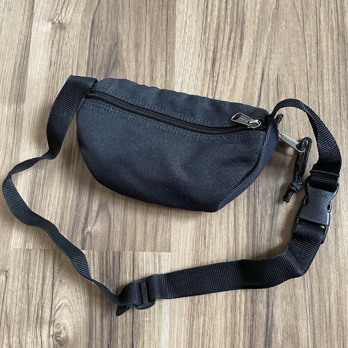 Eastpak × Vintage Vintage Eastpak Cossbody Waist Bag Messenger Y2K One size Size ONE SIZE - 8 Thumbnail
