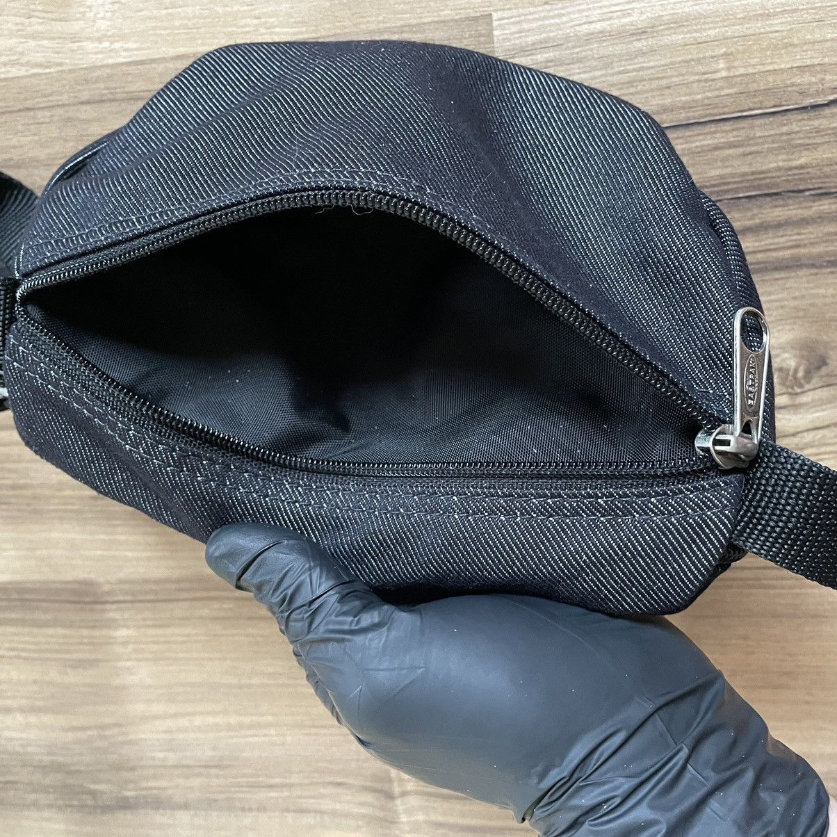 Eastpak × Vintage Vintage Eastpak Cossbody Waist Bag Messenger Y2K One size Size ONE SIZE - 12 Thumbnail