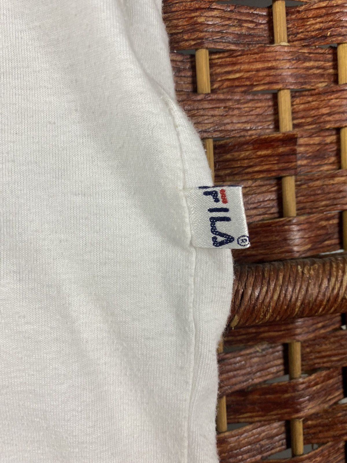 Fila NEED GONE 🔥 VINTAGE FILA BIG LOGO TEE T SHIRT Size US M / EU 48-50 / 2 - 4 Thumbnail