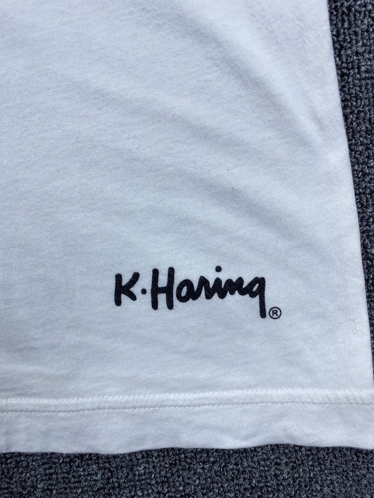 Keith Haring Vintage Keith Haring x Uniqlo Big Printed Tee T Shirts Size US XL / EU 56 / 4 - 6 Thumbnail