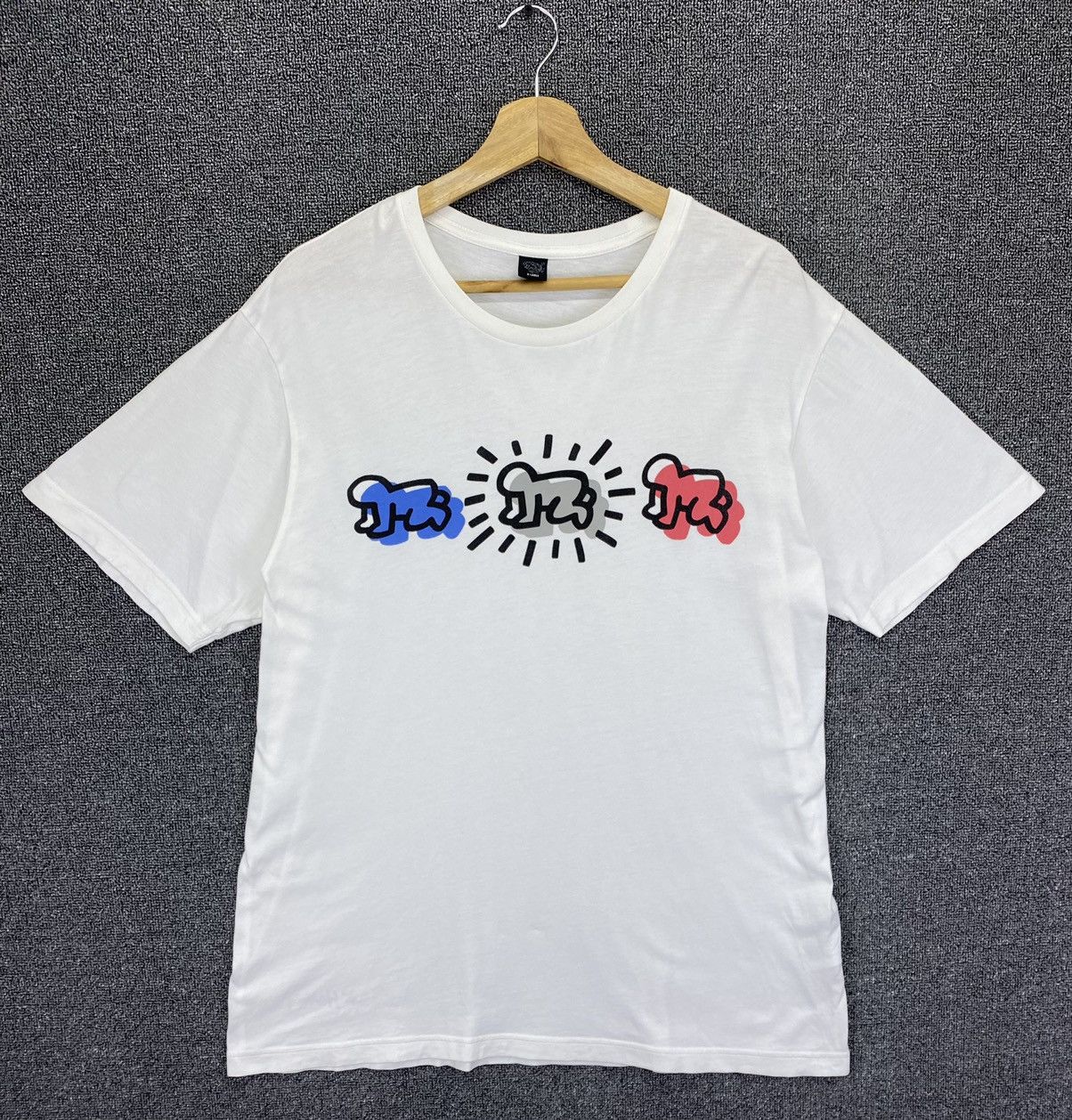 Keith Haring Vintage Keith Haring x Uniqlo Big Printed Tee T Shirts Size US XL / EU 56 / 4 - 1 Thumbnail
