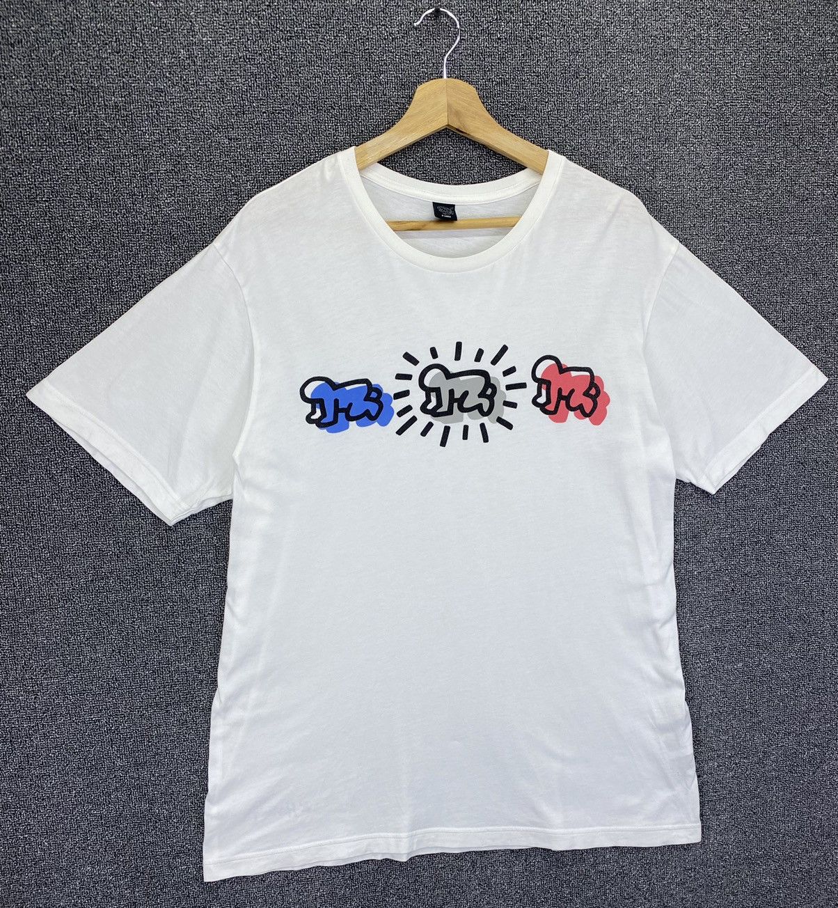 Keith Haring Vintage Keith Haring x Uniqlo Big Printed Tee T Shirts Size US XL / EU 56 / 4 - 2 Thumbnail