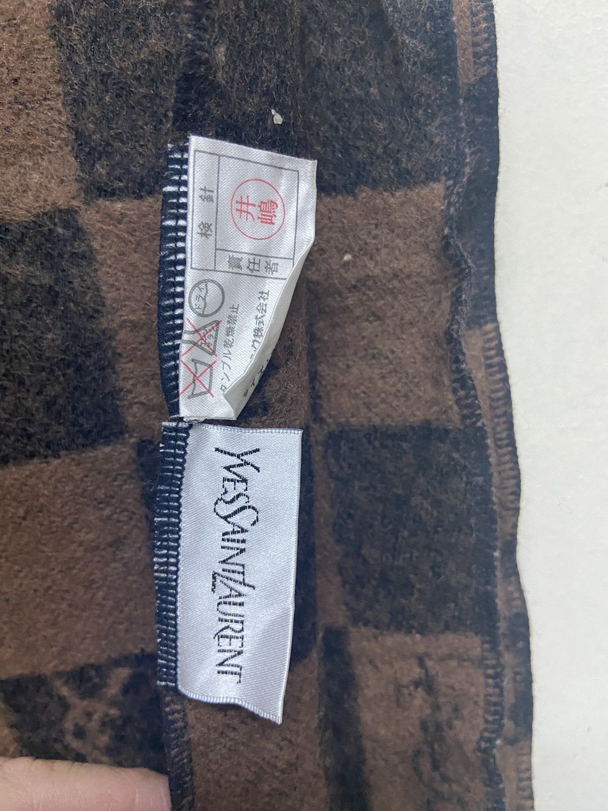 Saint Laurent Paris 🔥NEEDGONE🔥YSL Logo Saint Laurent Scarf Wool Size ONE SIZE - 5 Thumbnail