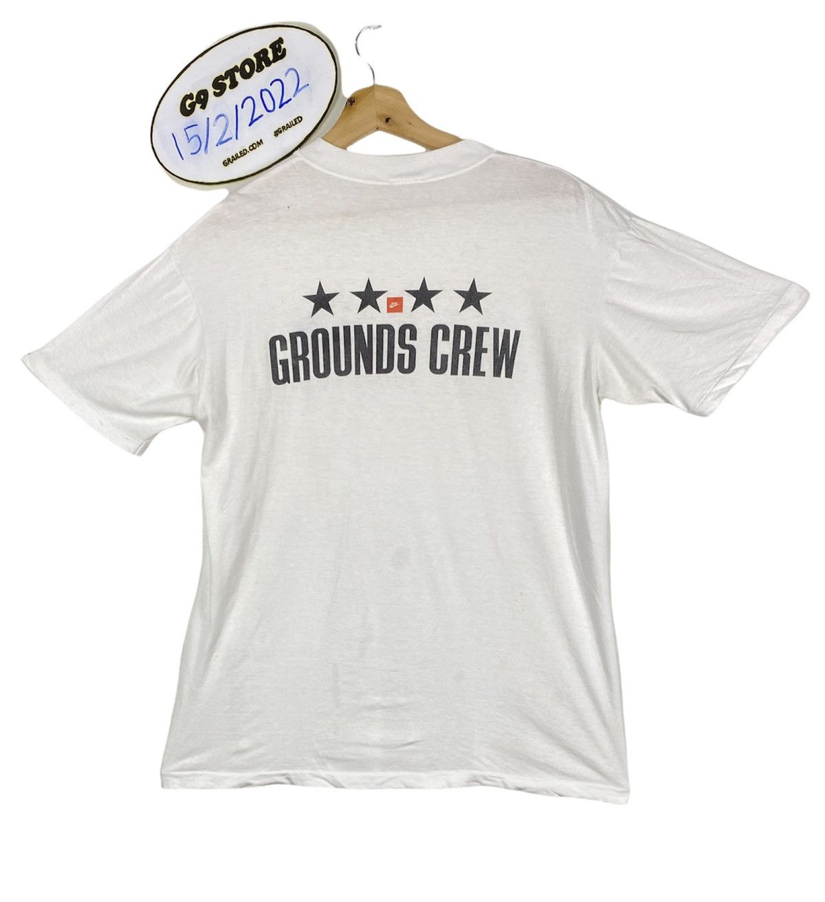 Nike OFFER 🔥 Vintage 90s Nike Grounds Crew T Shirts Tee Size US M / EU 48-50 / 2 - 1 Thumbnail