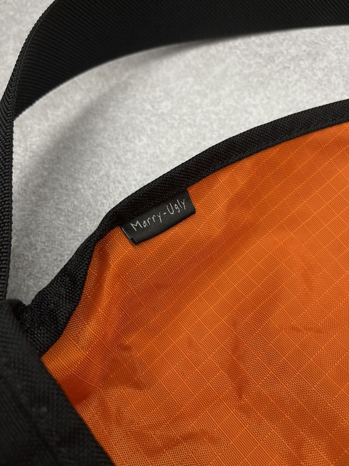 Crumpler Crumpler Marry Ugly Messager Sling Bag Size ONE SIZE - 6 Thumbnail