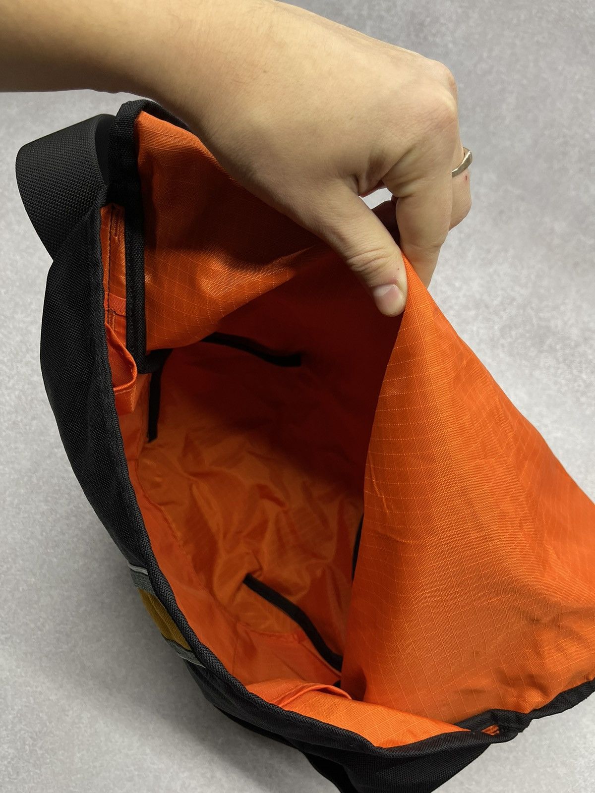 Crumpler Crumpler Marry Ugly Messager Sling Bag Size ONE SIZE - 7 Thumbnail