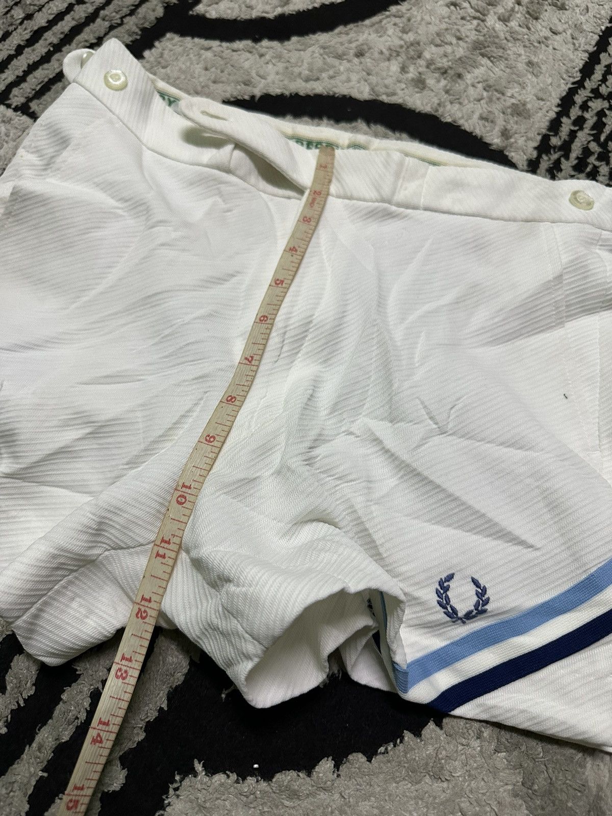 Fred Perry × Vintage Vintage Fred perry short pants Size US 30 / EU 46 - 8 Thumbnail