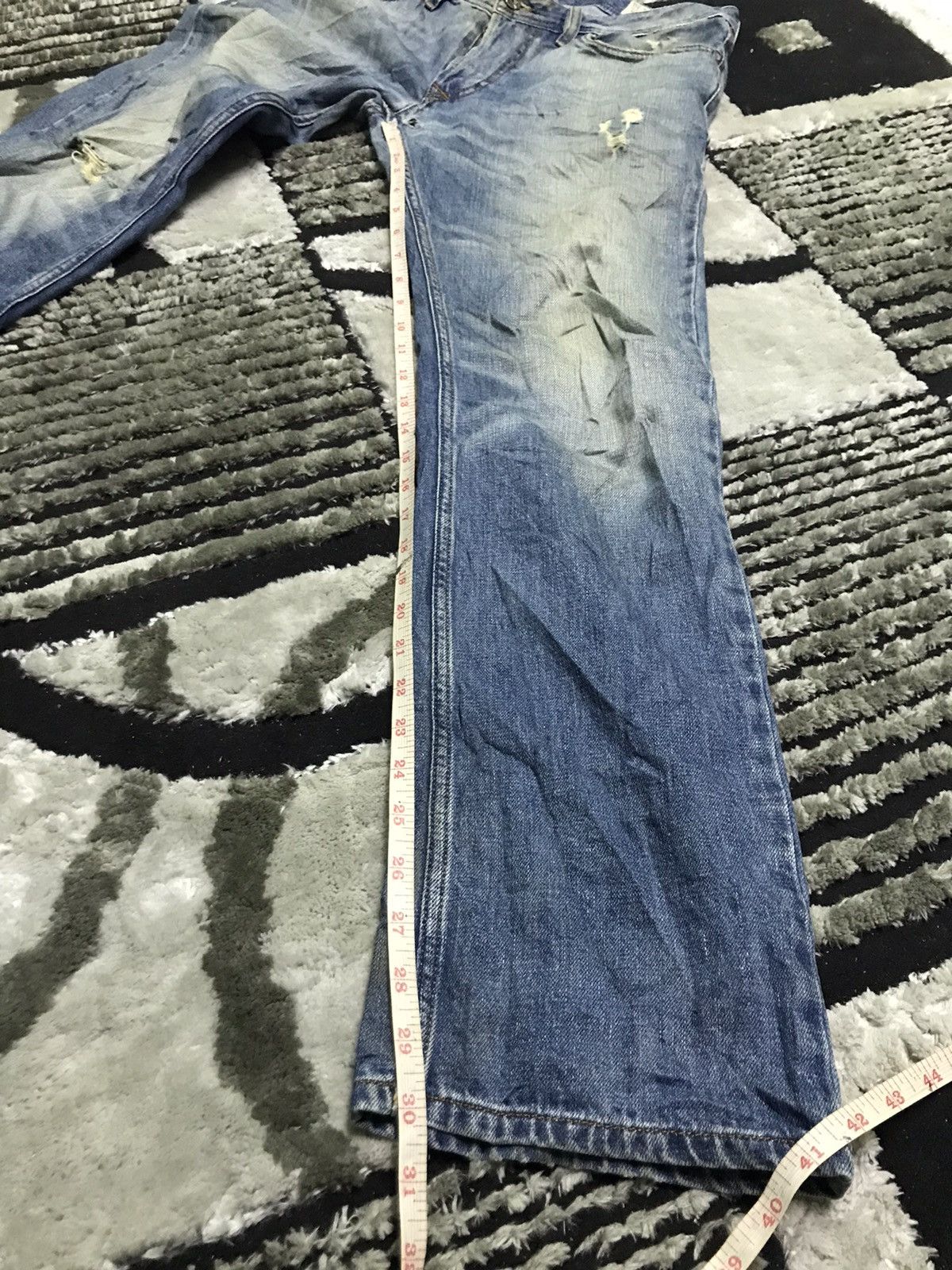 Diesel Diesel rusty wash distressed blue denim jeans Size US 32 / EU 48 - 13 Thumbnail