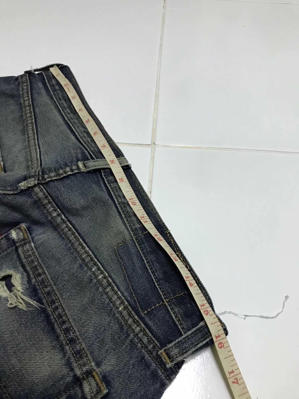 Levi's 32x30 Levi’s 501 button 552 rusty wash blue denim jeans Size US 32 / EU 48 - 9 Thumbnail