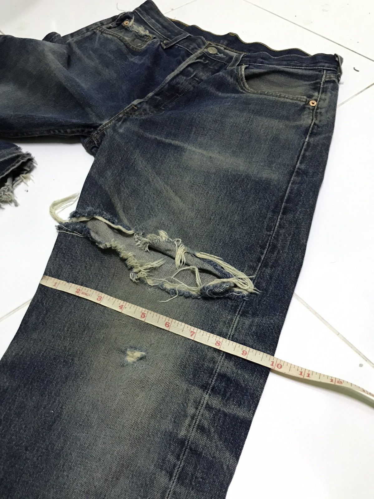 Levi's 32x30 Levi’s 501 button 552 rusty wash blue denim jeans Size US 32 / EU 48 - 13 Thumbnail