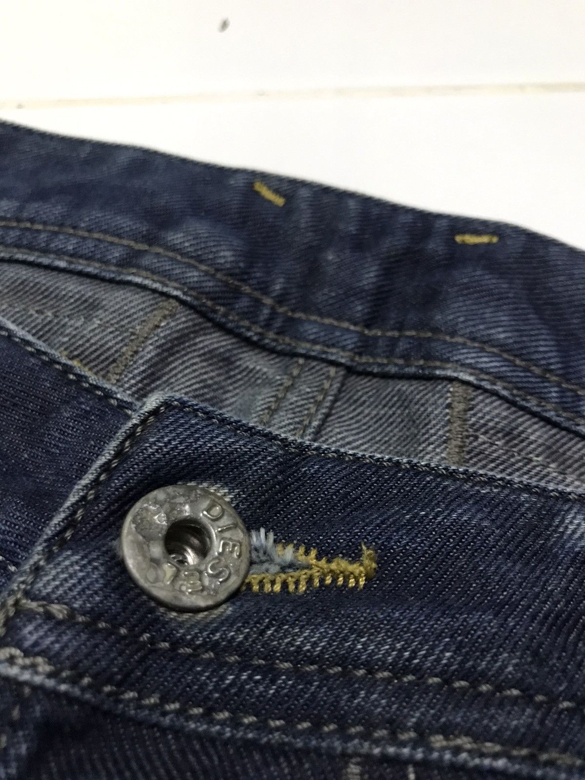 Diesel 34x30 Diesel distressed style dark blue denim jeans Size US 34 / EU 50 - 7 Thumbnail