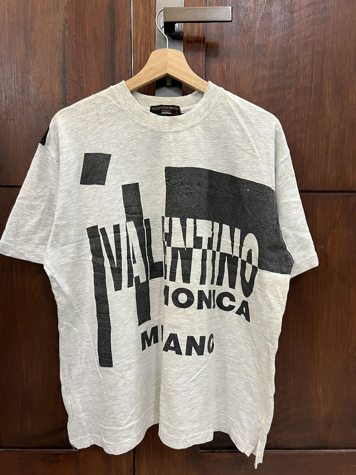 Valentino Vintage Valentino Milano Shirts Size US L / EU 52-54 / 3 - 1 Thumbnail
