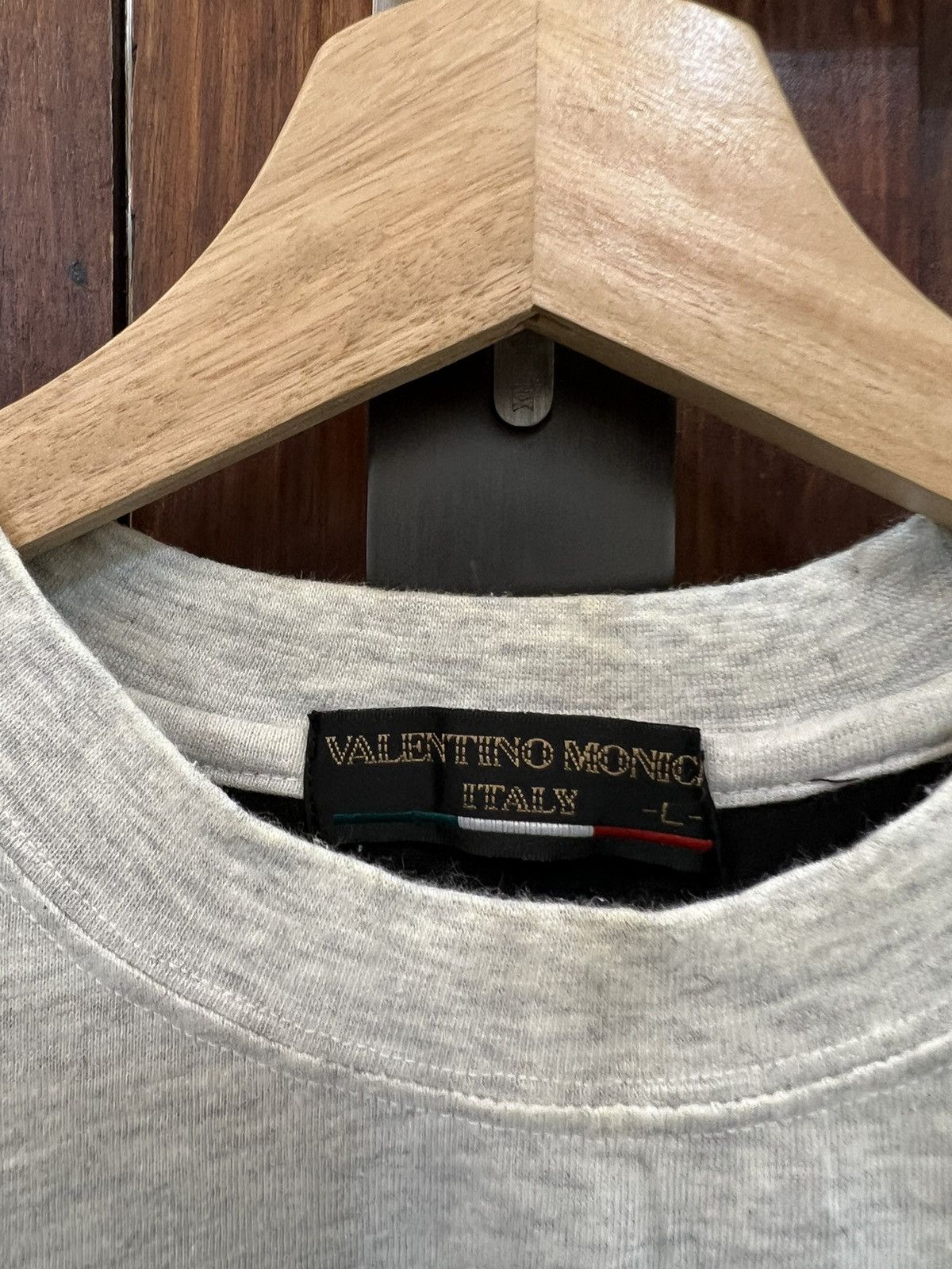 Valentino Vintage Valentino Milano Shirts Size US L / EU 52-54 / 3 - 5 Thumbnail