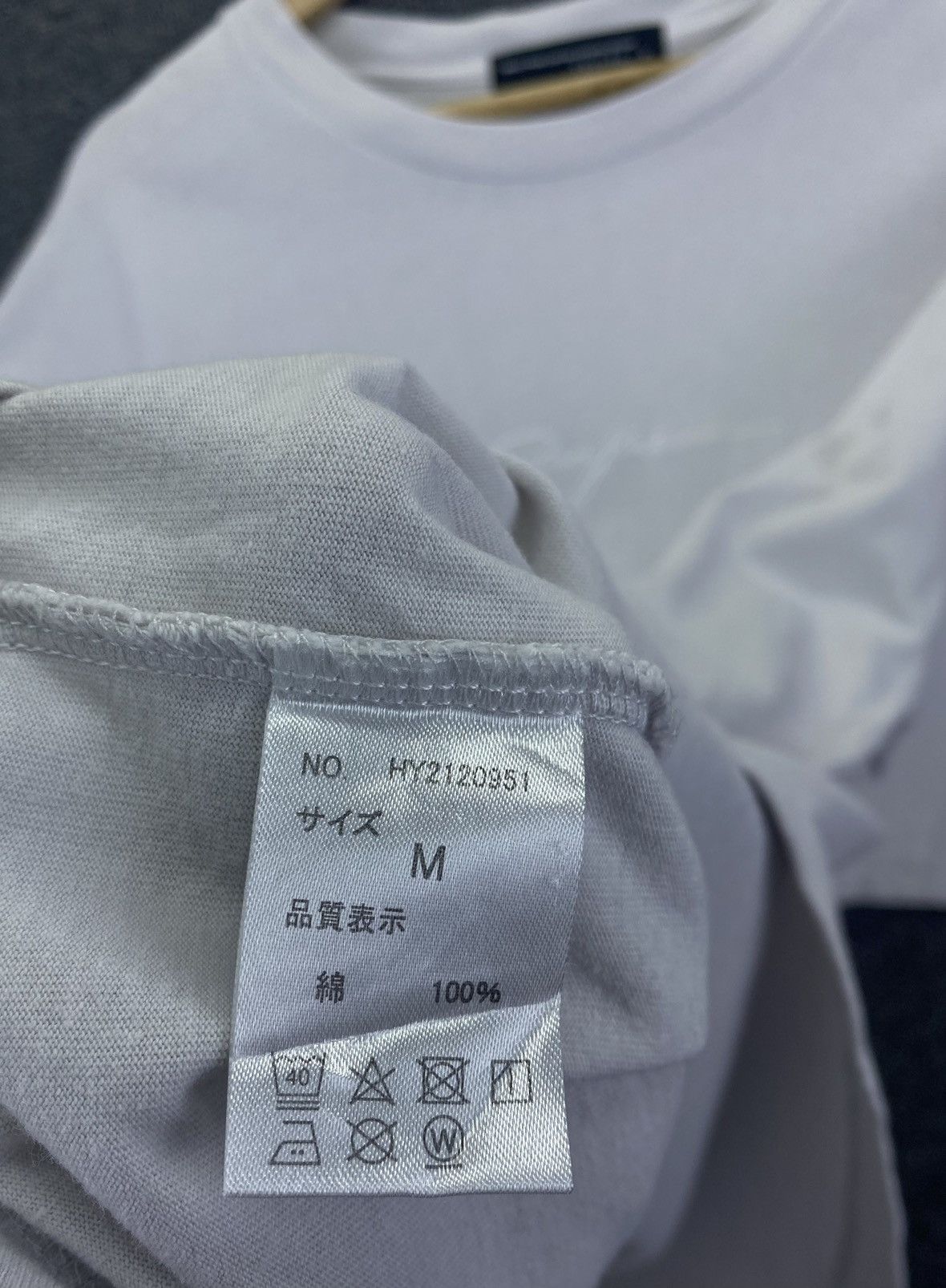 Japanese Brand Vintage Confirm Original Design Portraits Tee T Shirts Size US M / EU 48-50 / 2 - 10 Thumbnail