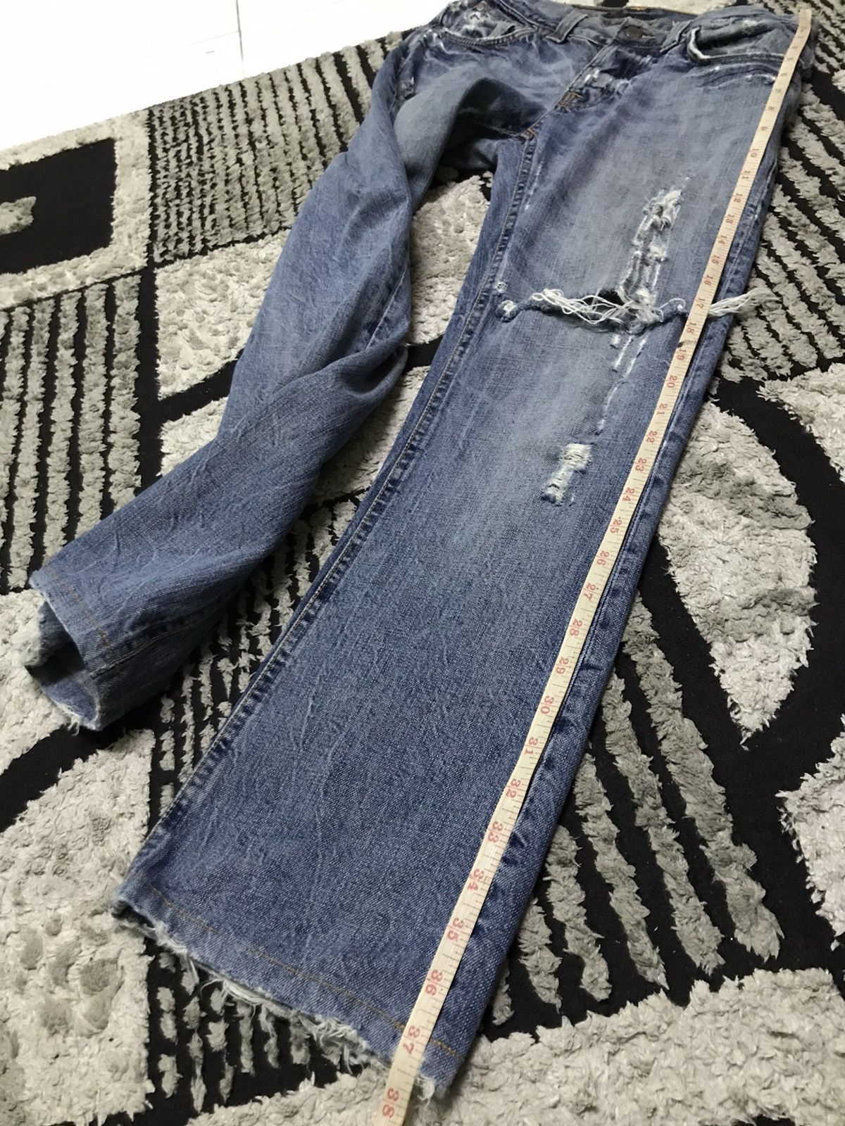 Nudie Jeans 29x28 Nudie blue denim jeans Size US 29 - 9 Thumbnail