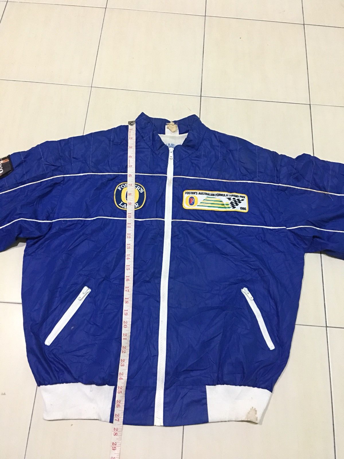 Vintage Vintage 1986 Fosters Lager Formula 1 Jacket Size US L / EU 52-54 / 3 - 11 Thumbnail
