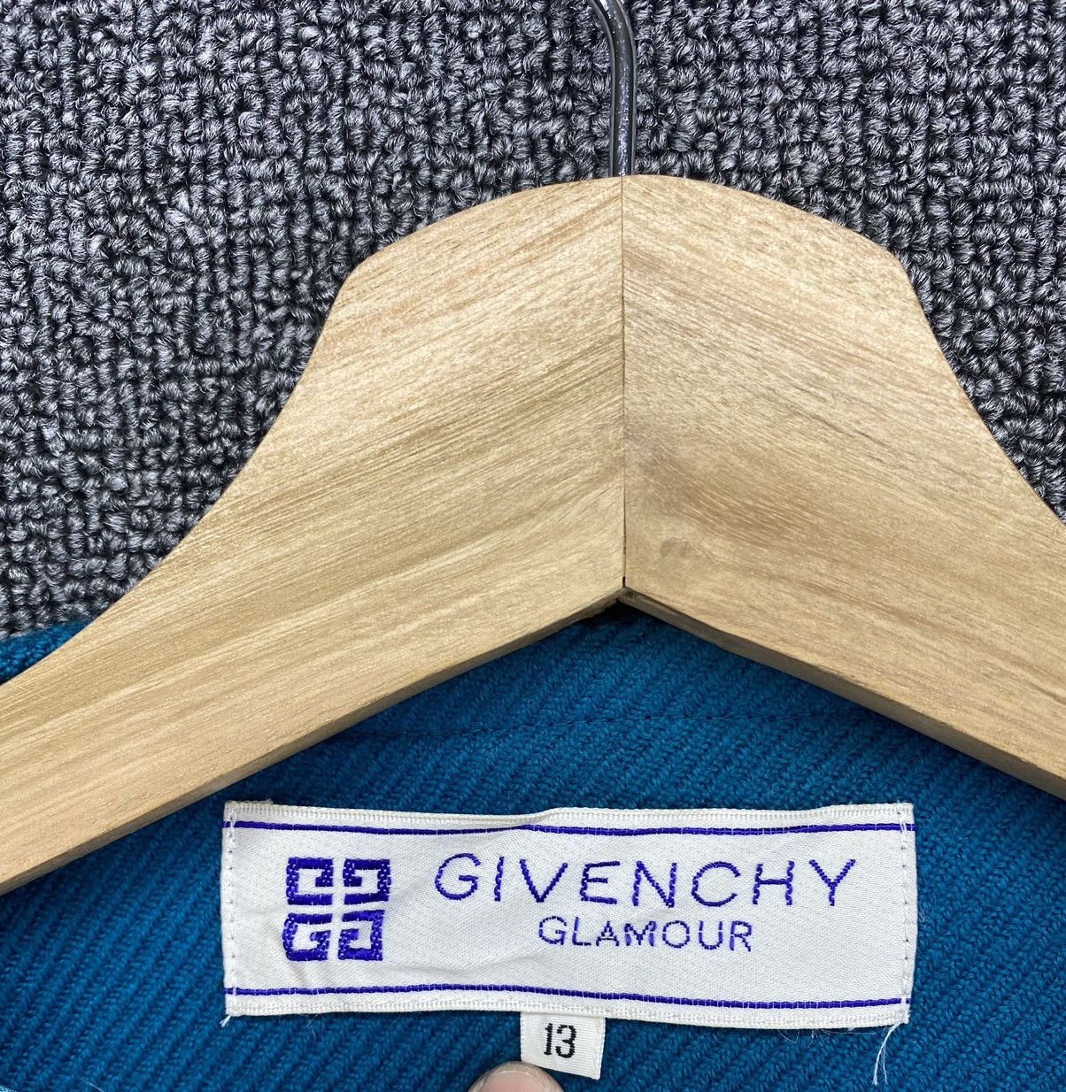 Givenchy Vintage Givenchy Glamour Button Up Coat Cardigan Jacket Size M / US 6-8 / IT 42-44 - 7 Thumbnail
