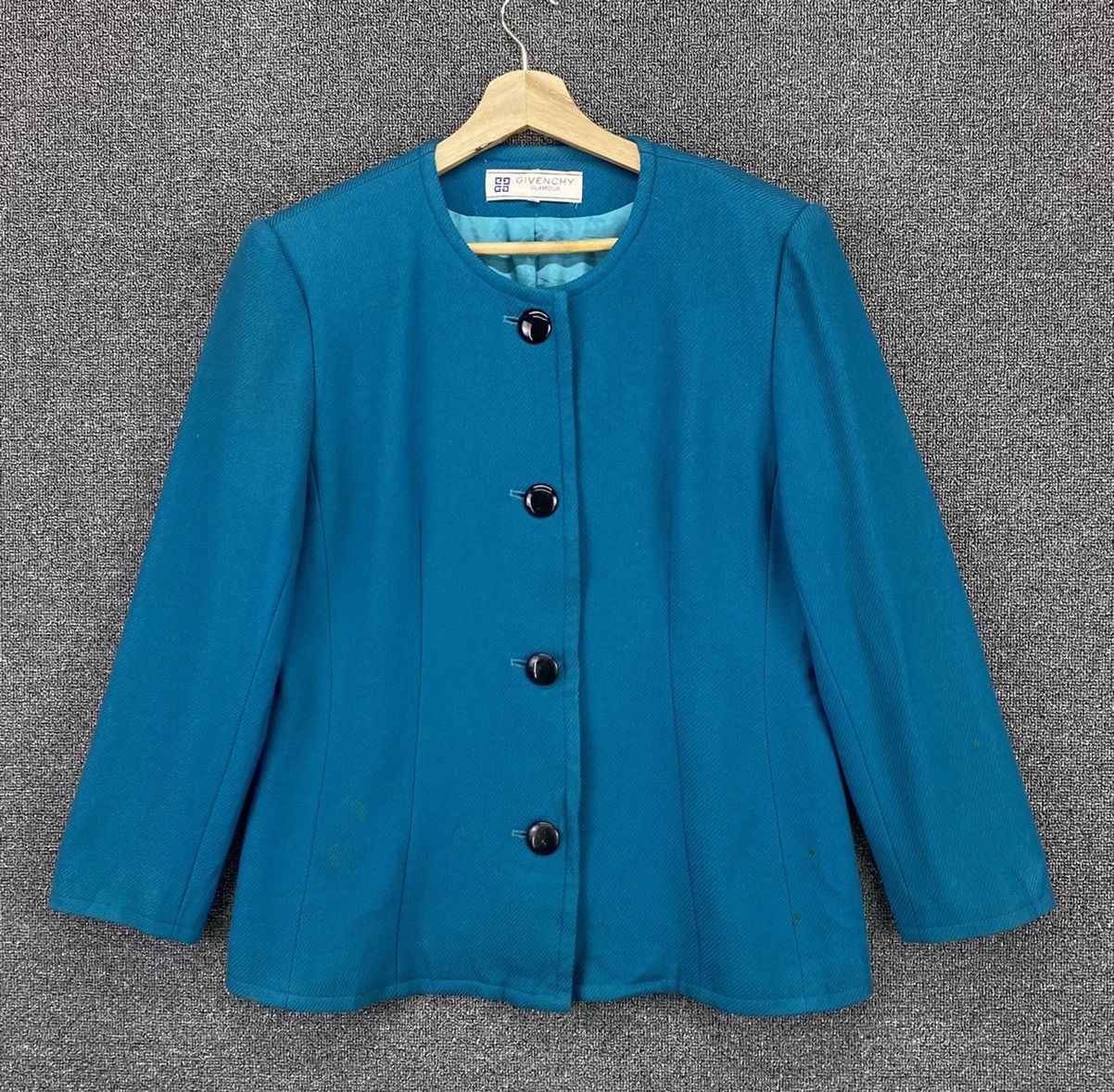 Givenchy Vintage Givenchy Glamour Button Up Coat Cardigan Jacket Size M / US 6-8 / IT 42-44 - 1 Thumbnail