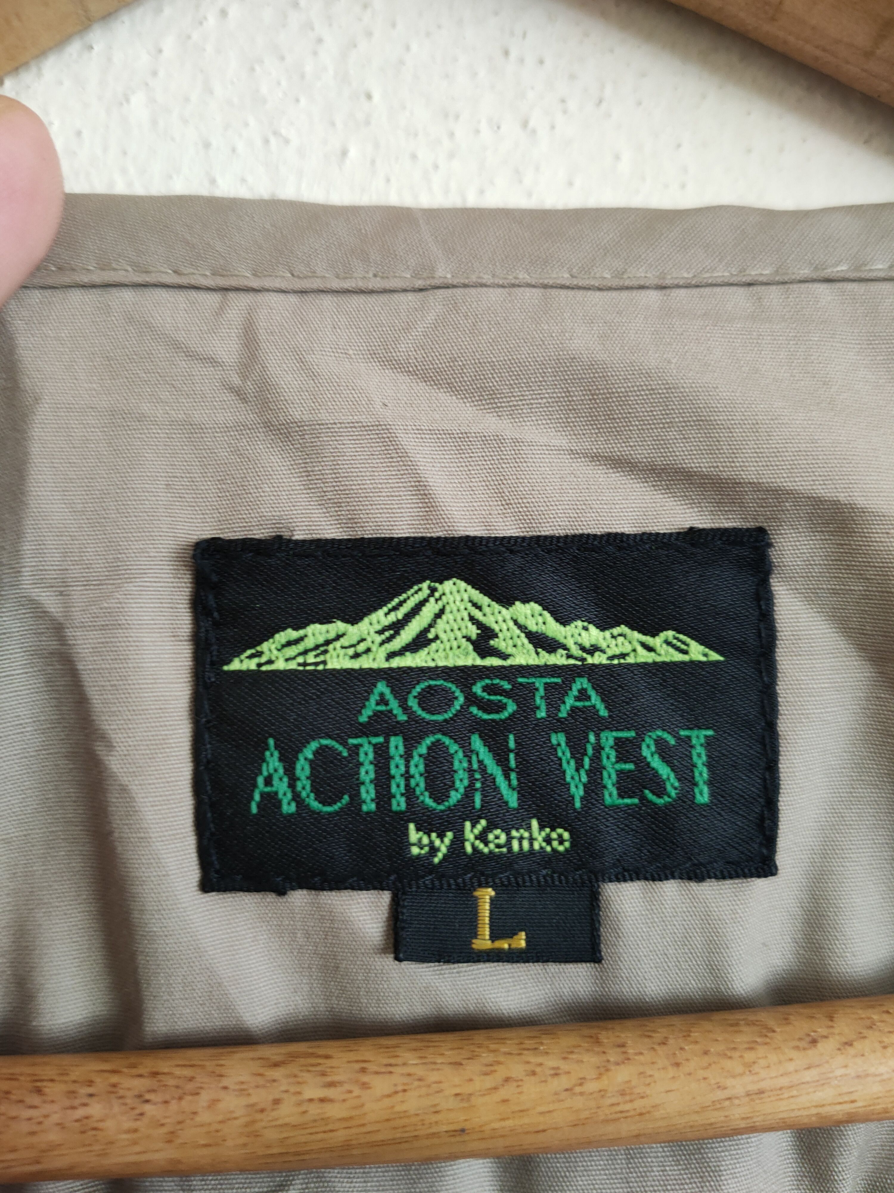 Designer × Japanese Brand × Vintage Vintage Aosta Action Vest photographer by kenko Size US M / EU 48-50 / 2 - 6 Thumbnail