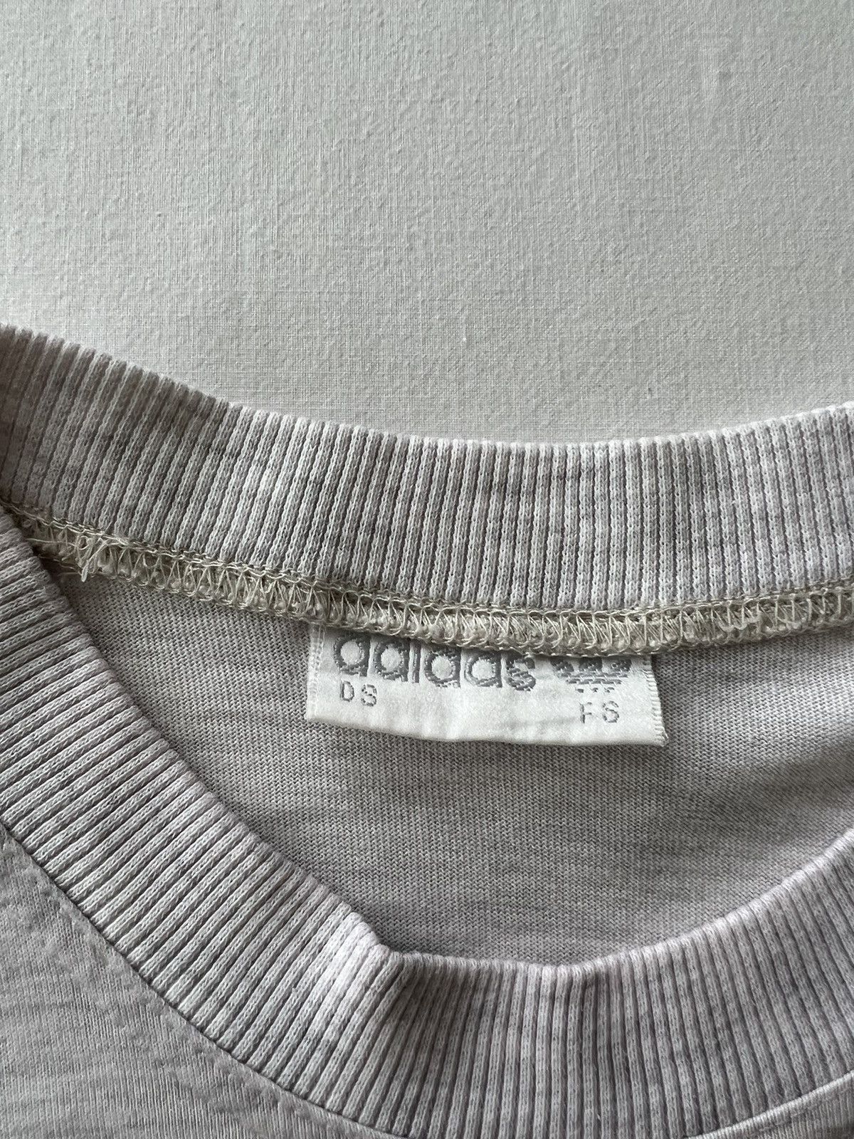 Adidas Vintage 90s Adidas Streetwear Tee Size US L / EU 52-54 / 3 - 12 Thumbnail