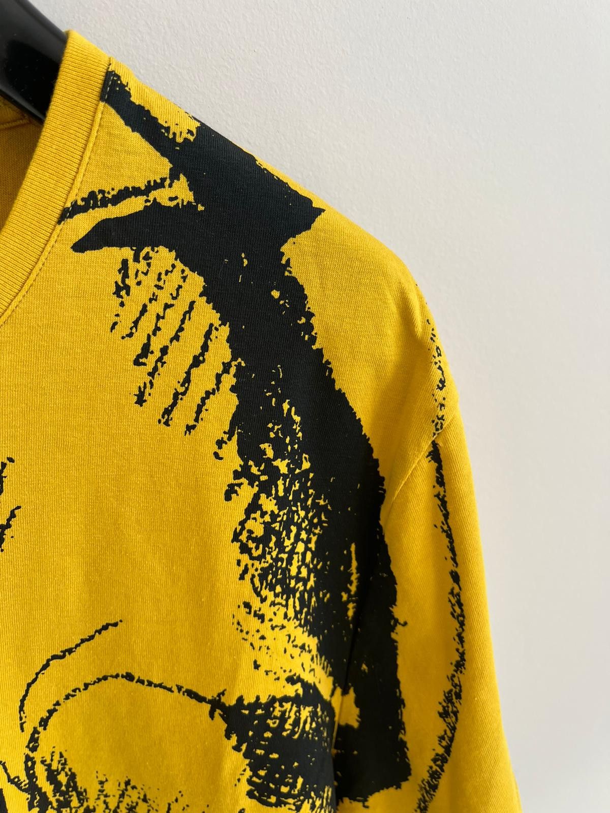 Alexander McQueen T-Shirt in Yellow Color Size US M / EU 48-50 / 2 - 9 Thumbnail