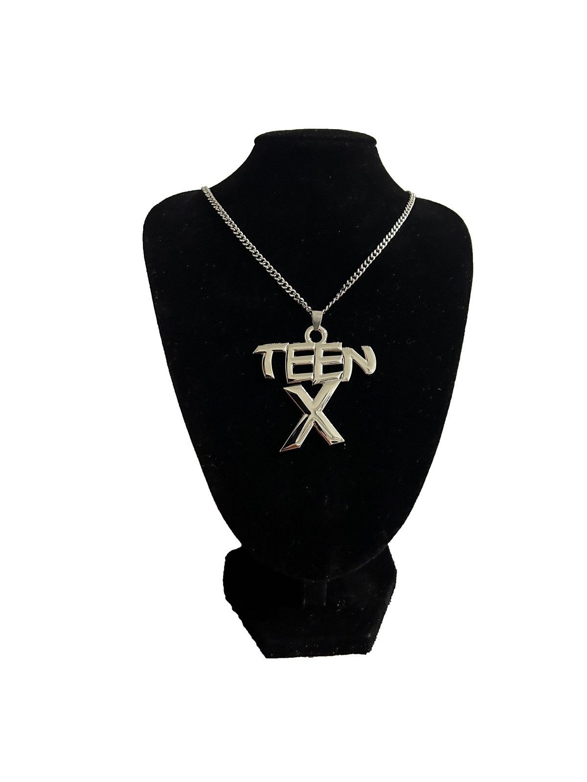Carson Necklace