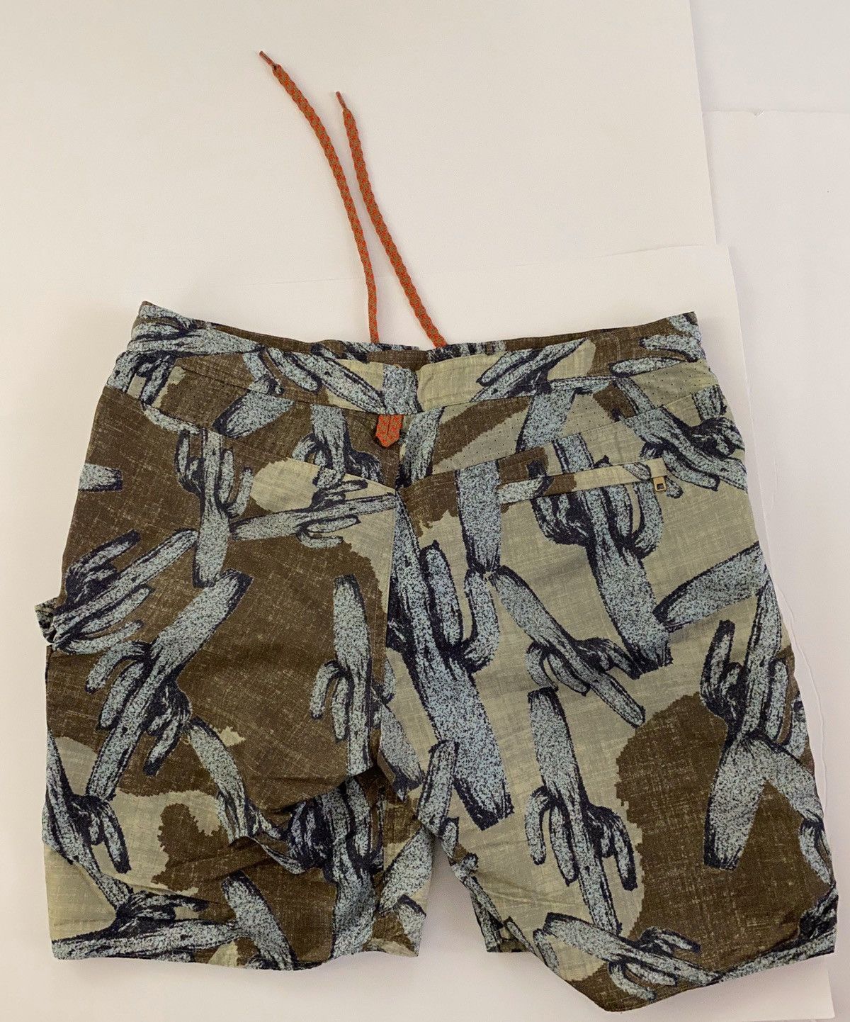 Marc Jacobs Marc Jacobs Collection Cactus Swimshorts Size US 34 / EU 50 - 5 Thumbnail