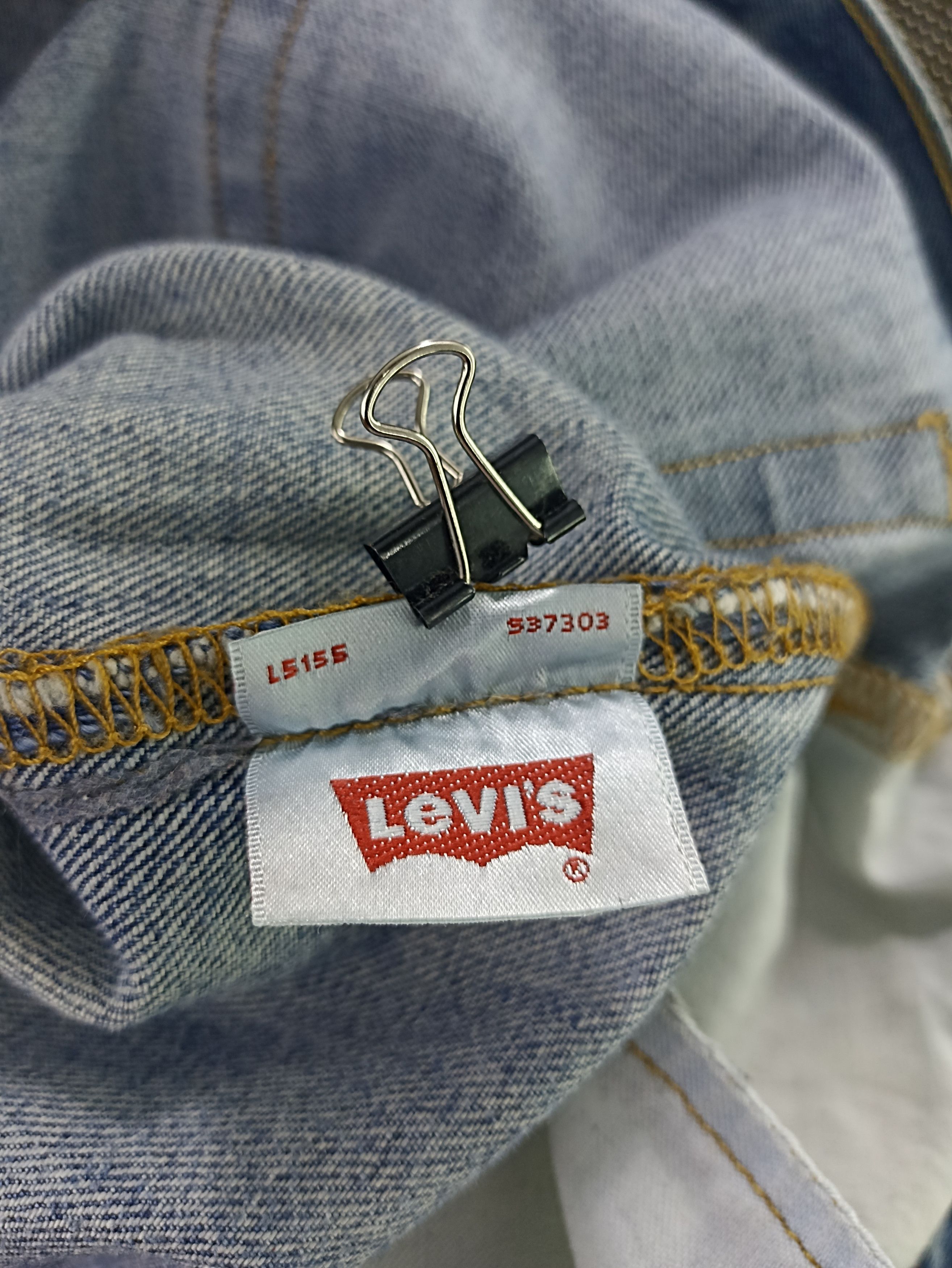 Jean × Levi's × Vintage VINTAGE LEVIS 501 DISTRESSED BLUE WASH JEANS - J253 Size US 35 - 6 Thumbnail