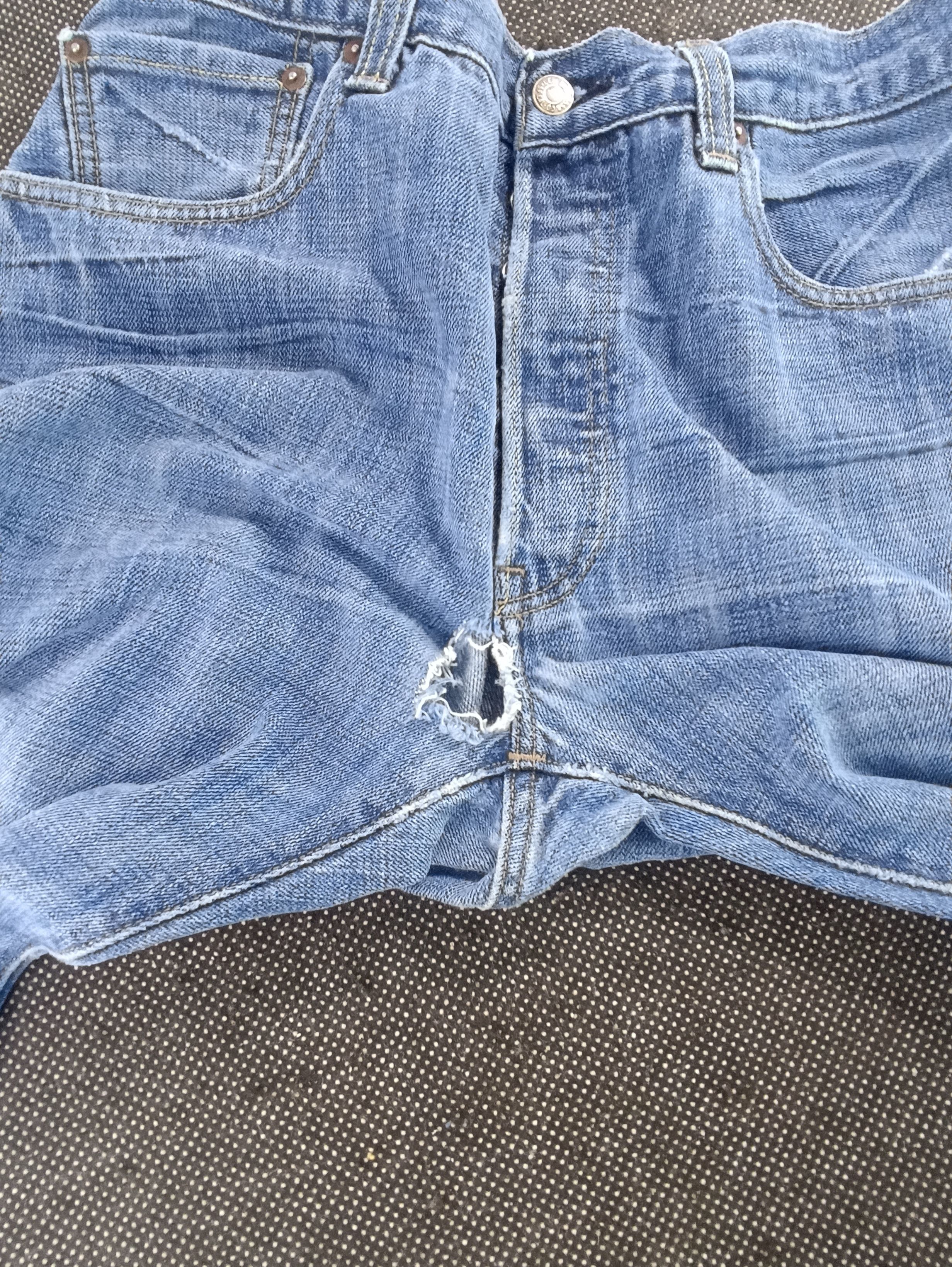 Jean × Levi's × Vintage VINTAGE LEVIS 501 STRAIGHT LEG BUTTON FLY JEANS -J261 Size US 35 - 10 Thumbnail