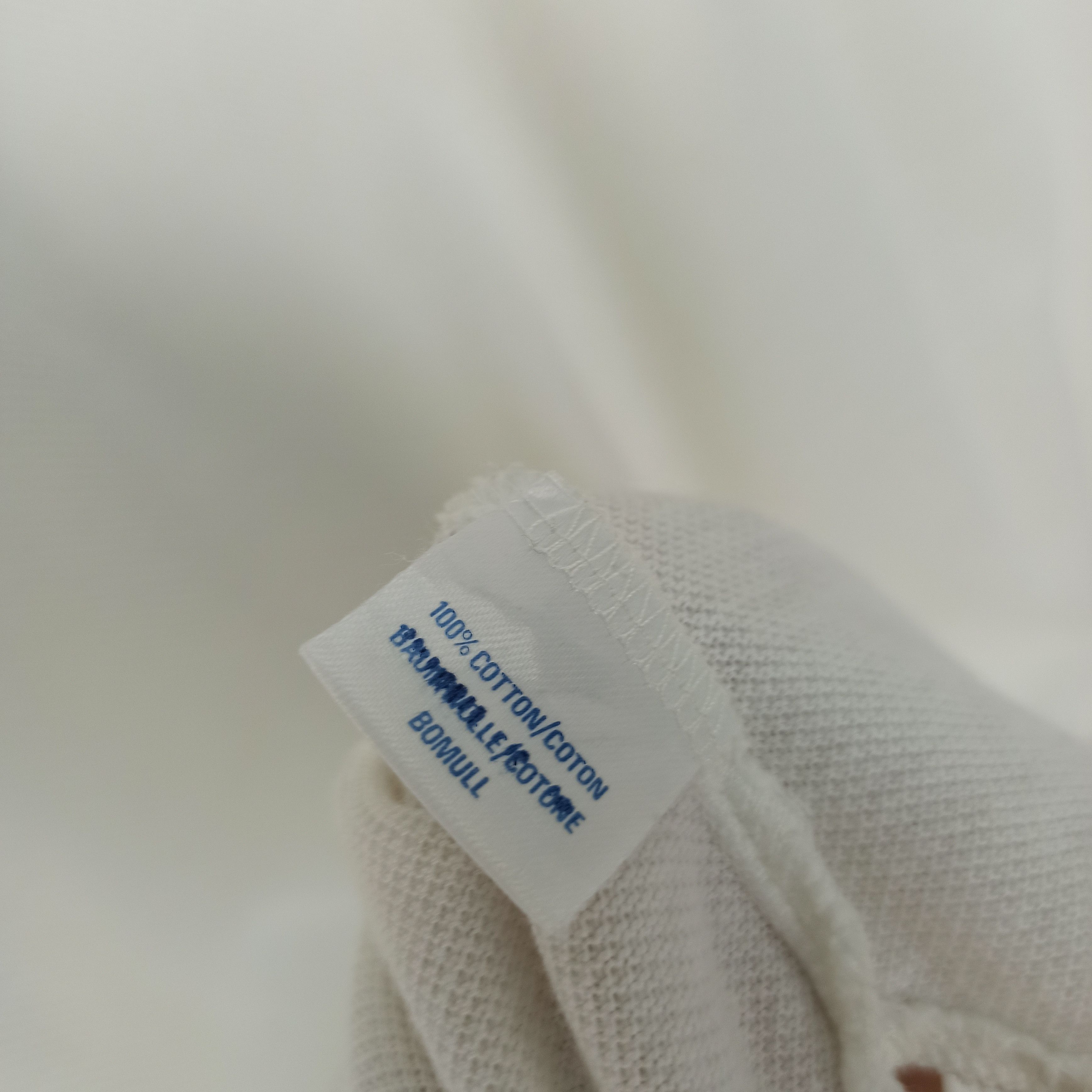 Burberry Vintage Burberry Polo Classic Logo Burberrys London England Size US M / EU 48-50 / 2 - 8 Thumbnail