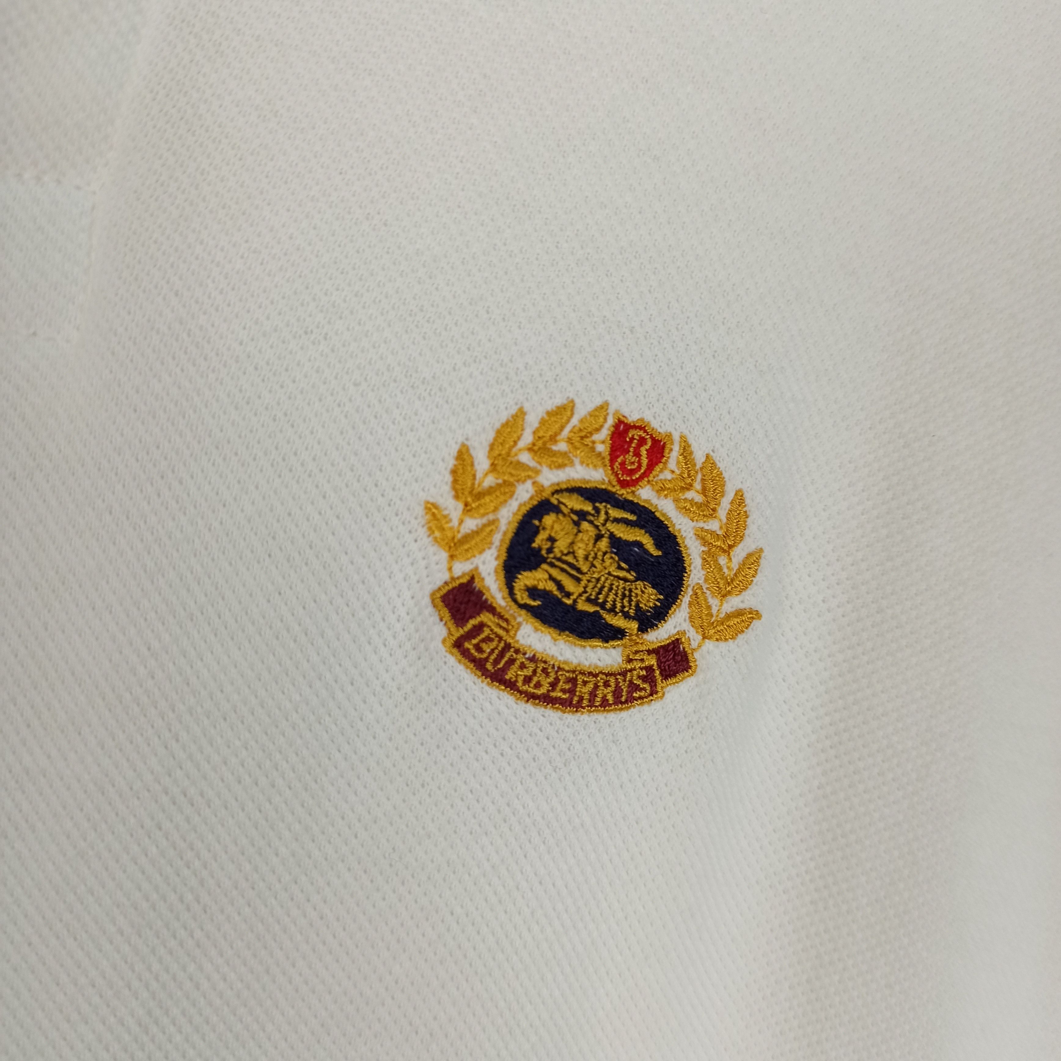 Burberry Vintage Burberry Polo Classic Logo Burberrys London England Size US M / EU 48-50 / 2 - 4 Thumbnail
